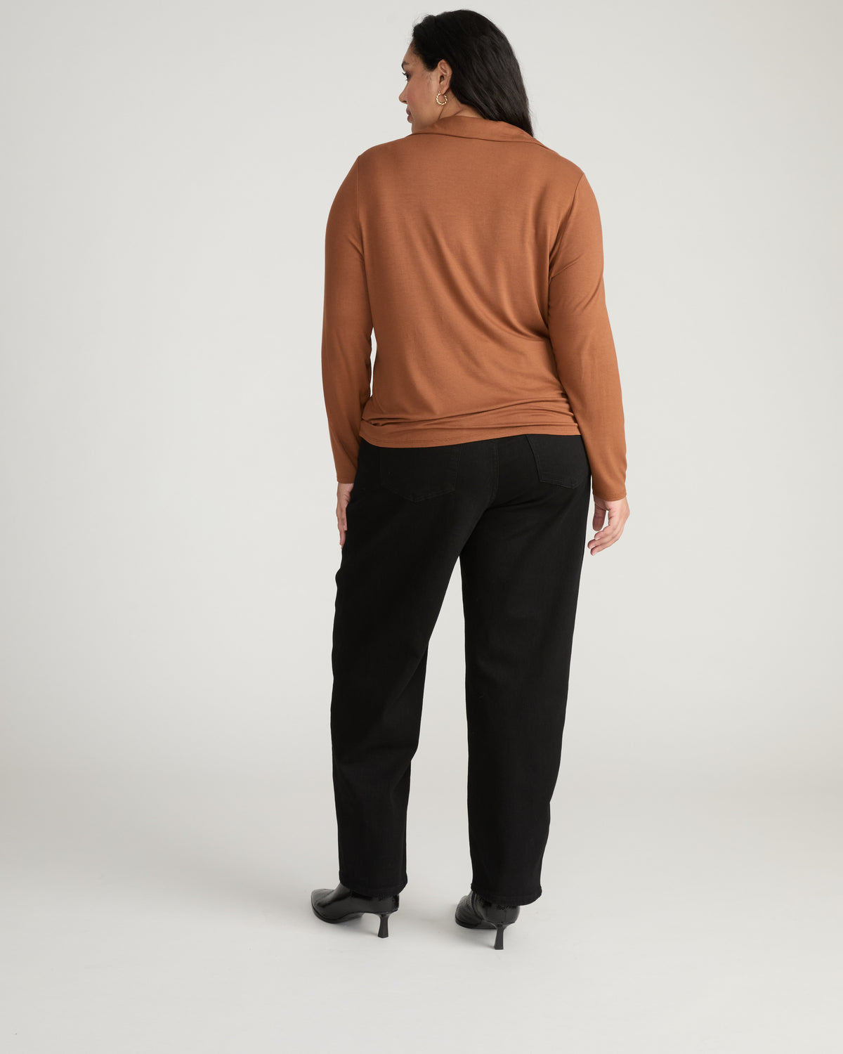 Katia Liquid Jersey Collared Top - Pony | Plus Size & Straight Size Women's Fashion | Universal Standard