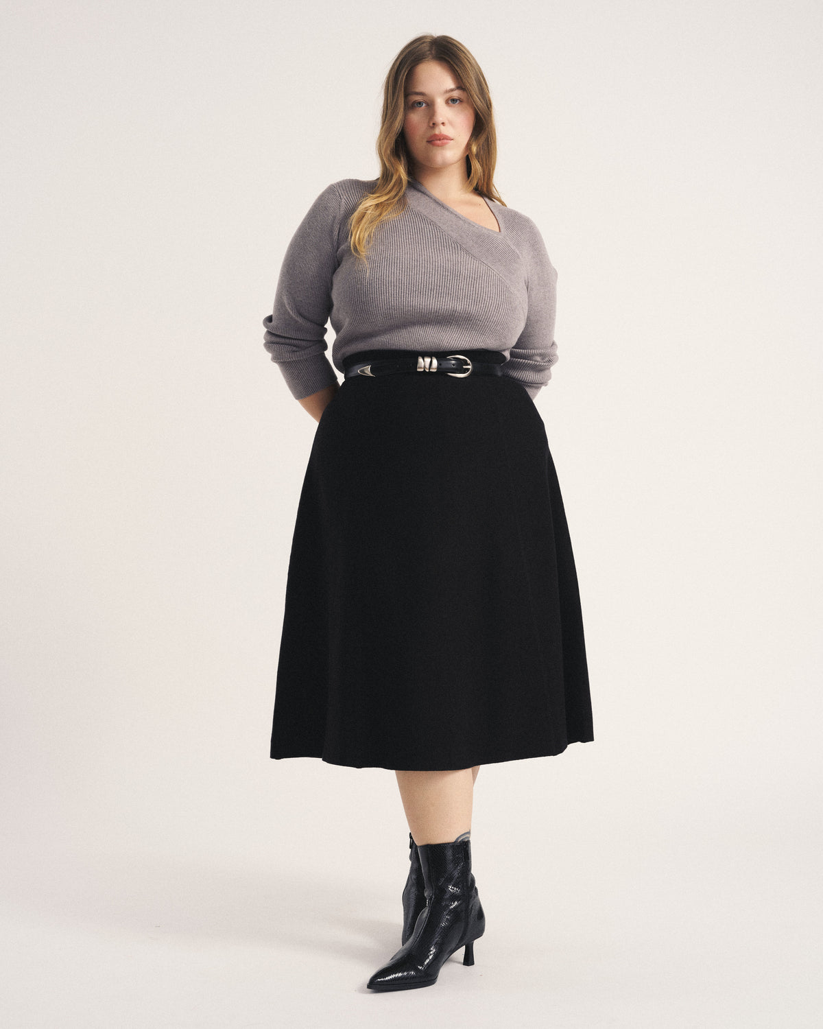 Savvy Fine Rib Asymmetric Sweater - Barcarolle Gray | Plus Size & Straight Size Women's Fashion | Universal Standard