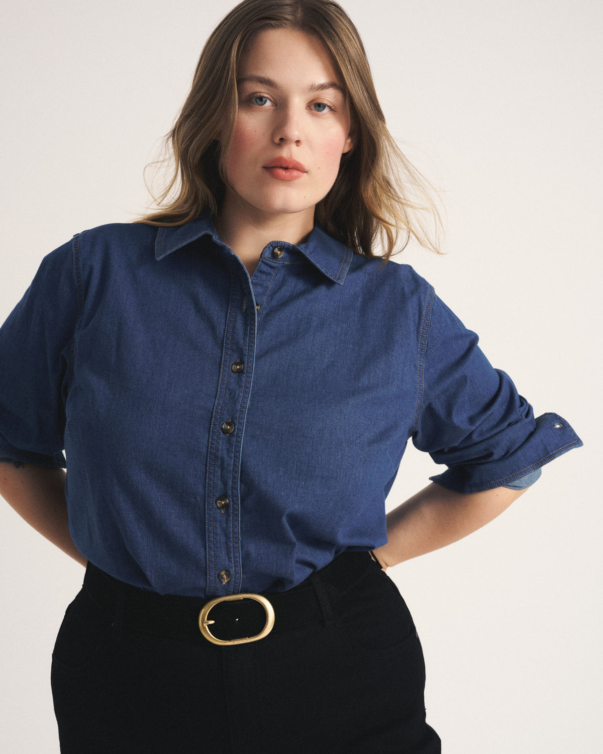 Minimalist Stretch Cotton Chambray Shirt - Orion Blue | Plus Size & Straight Size Women's Fashion | Universal Standard