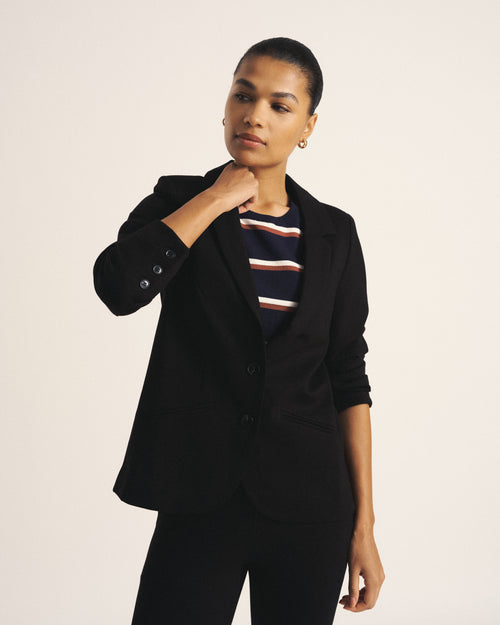 Beas Ponte Blazer - Black | Plus Size & Straight Size Women's Fashion | Universal Standard