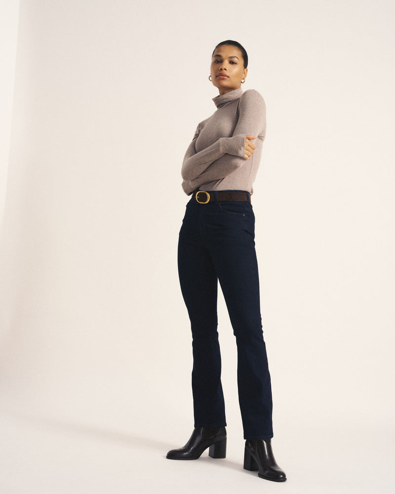 Marne Bootcut Jeans 32 inch - Dark Indigo | Plus Size & Straight Size Women's Fashion | Universal Standard