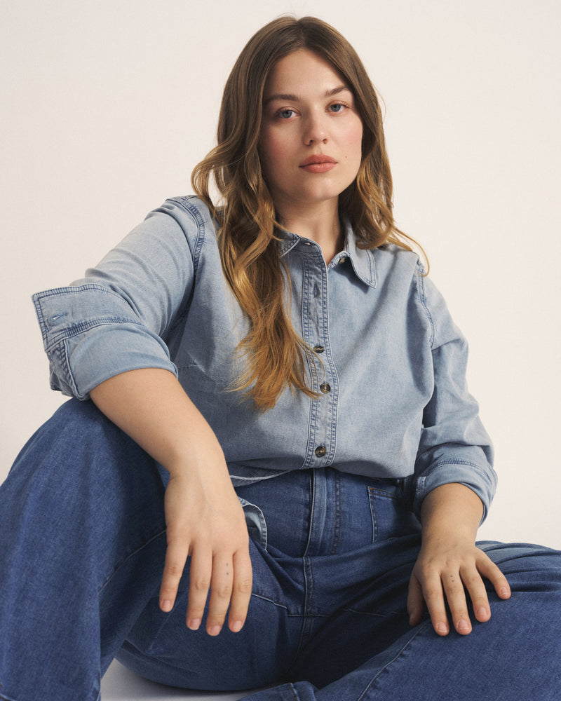Minimalist Stretch Cotton Chambray Shirt - Heritage Blue | Plus Size & Straight Size Women's Fashion | Universal Standard