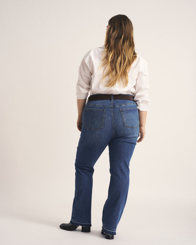 Marne Bootcut Jeans 32 inch - Kalamazoo Blue | Plus Size & Straight Size Women's Fashion | Universal Standard