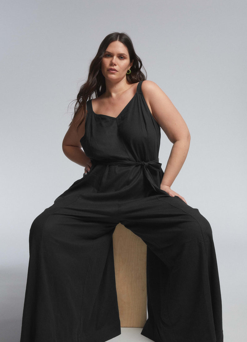 Promenade Linen Blend Jumpsuit - Black | Plus Size & Straight Size Women's Fashion | Universal Standard