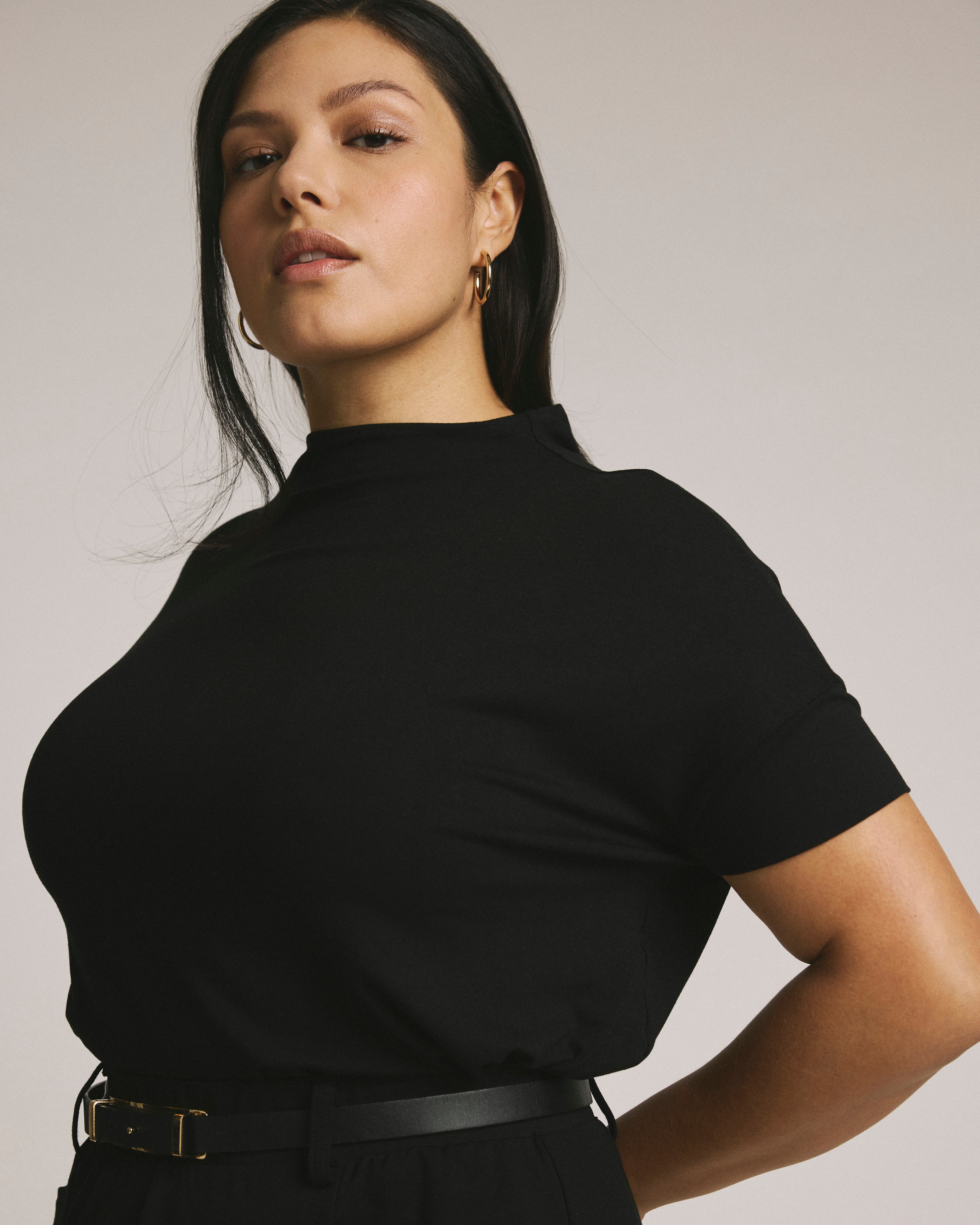 Petra Liquid Jersey Top - Black – Universal Standard