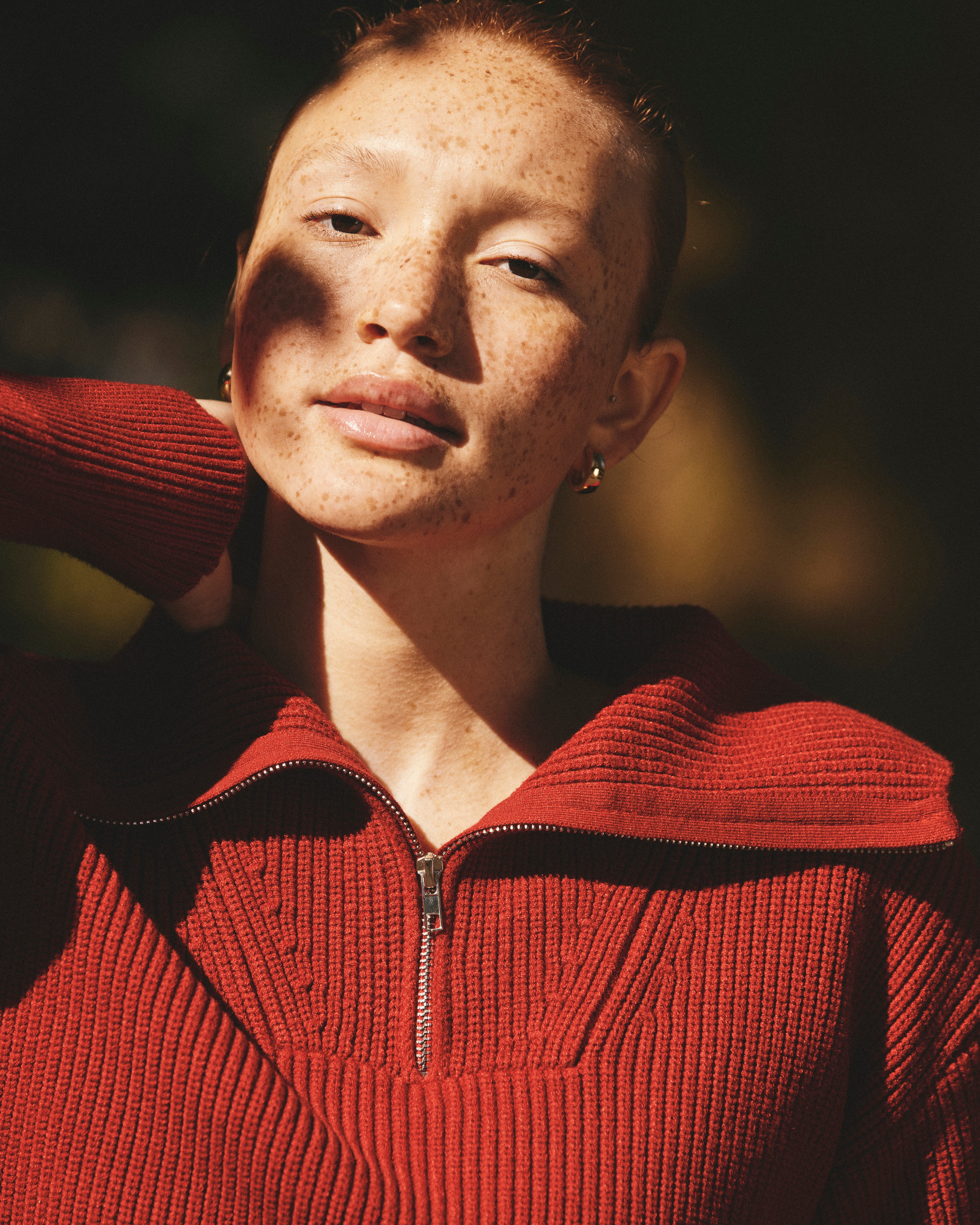 えりサイズ2 Brenda Zip Sweater - Autumnal Red – Universal Standard