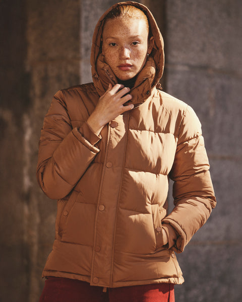 Rainier Short Hooded Puffer - Classic Camel – Universal Standard