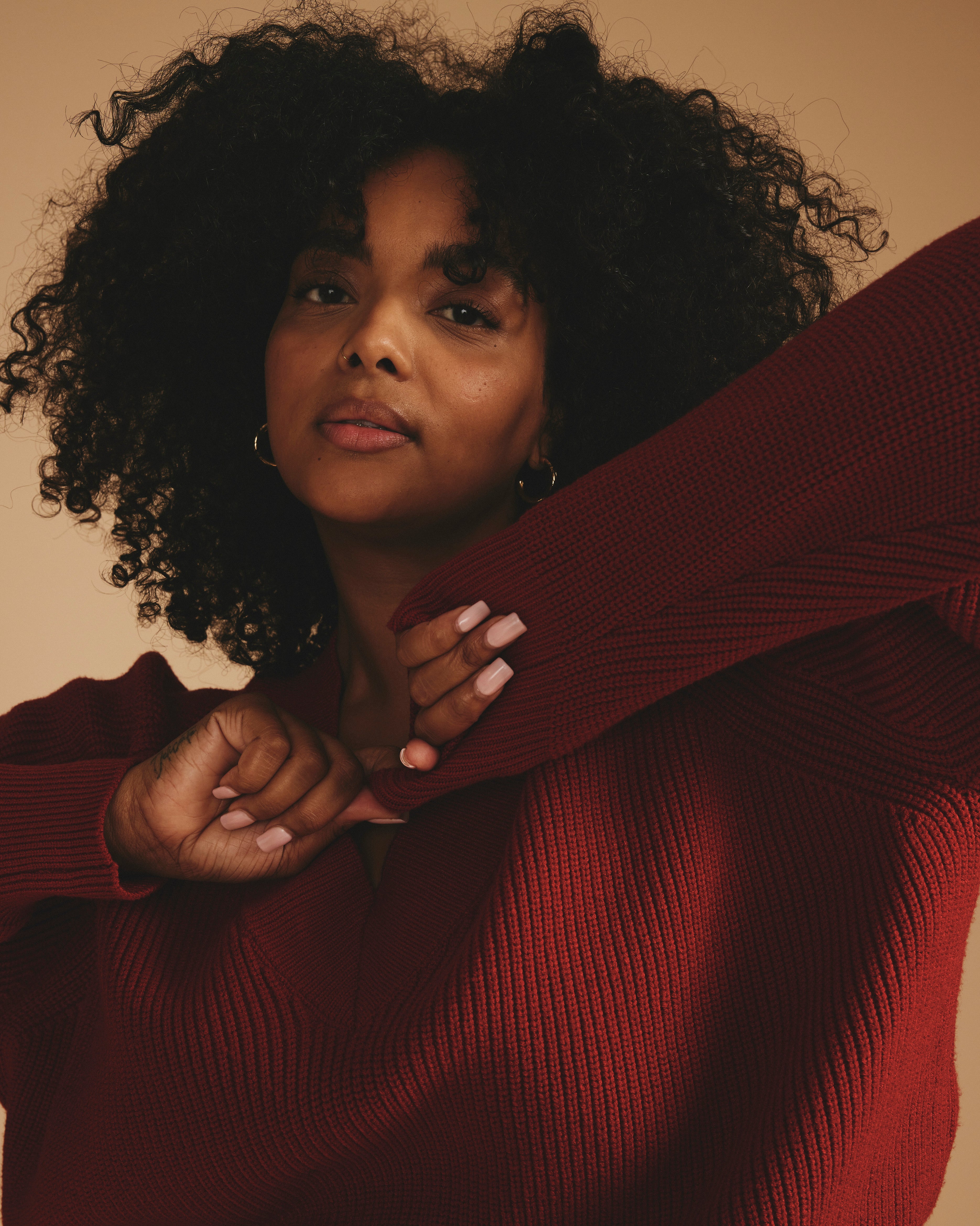 Tori V Neck Sweater - Autumnal Red – Universal Standard
