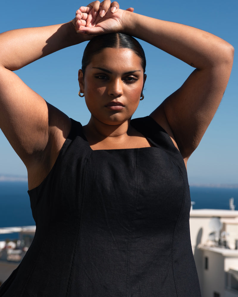 Saulay Square Neck Linen Midi Dress - Black | Plus Size & Straight Size Women's Fashion | Universal Standard