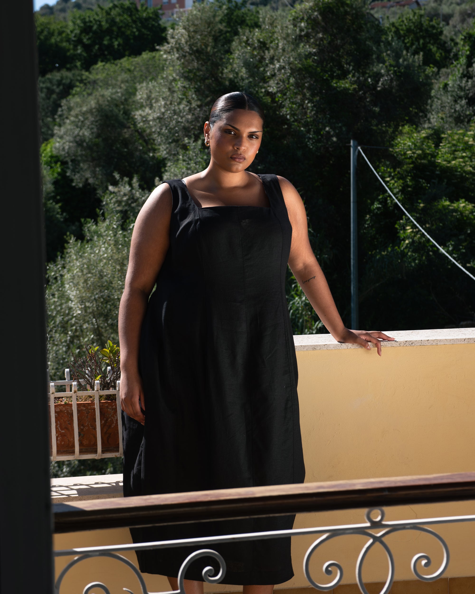 Saulay Square Neck Linen Midi Dress - / Black- SizeXS