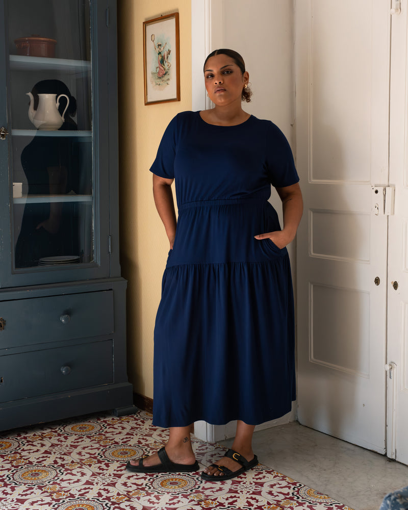 Thea Divine Jersey Midi Dress - Cenote | Plus Size & Straight Size Women's Fashion | Universal Standard