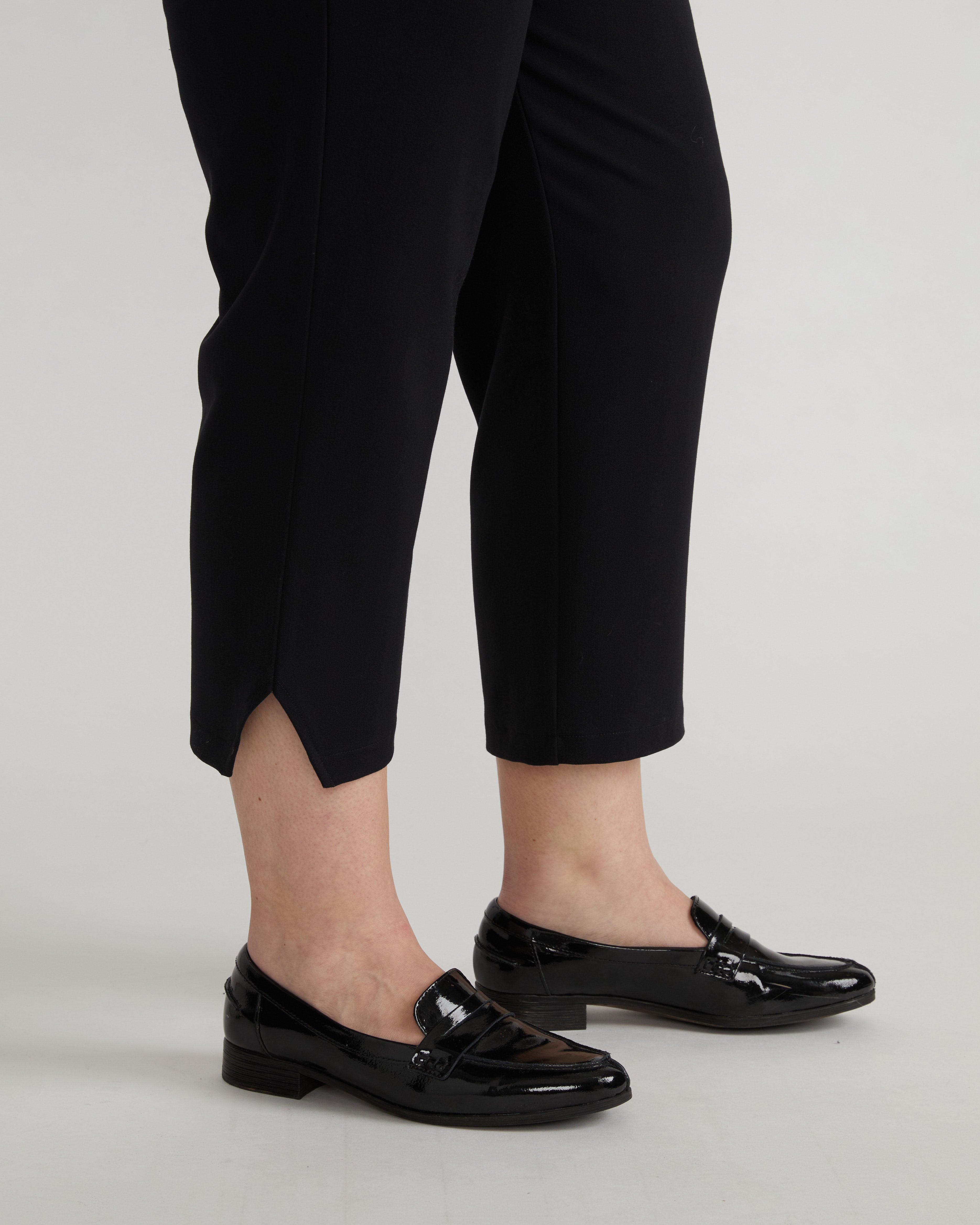 All Day Mercer Tapered Leg Pants - Black – Universal Standard