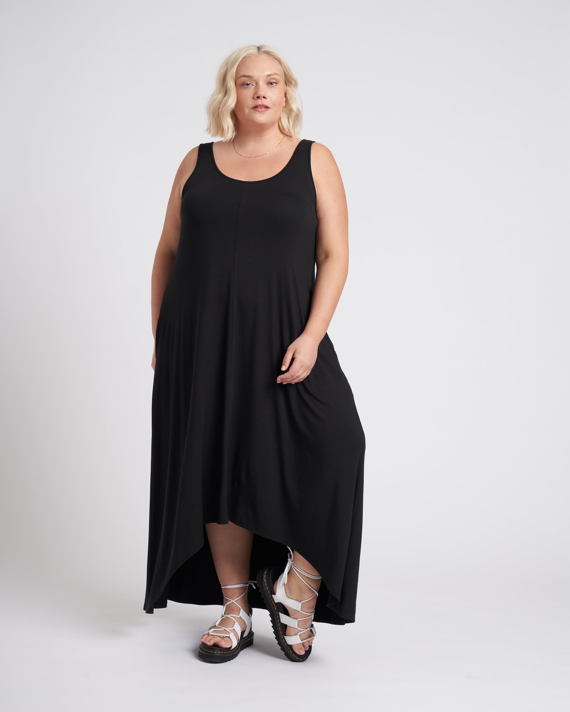 Athena Divine Jersey Dress - Black | Plus Size & Straight Size Women's Fashion | Universal Standard