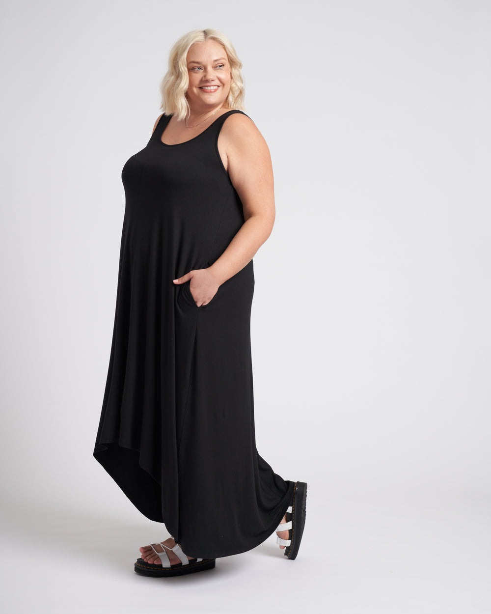 Athena Divine Jersey Dress - Black