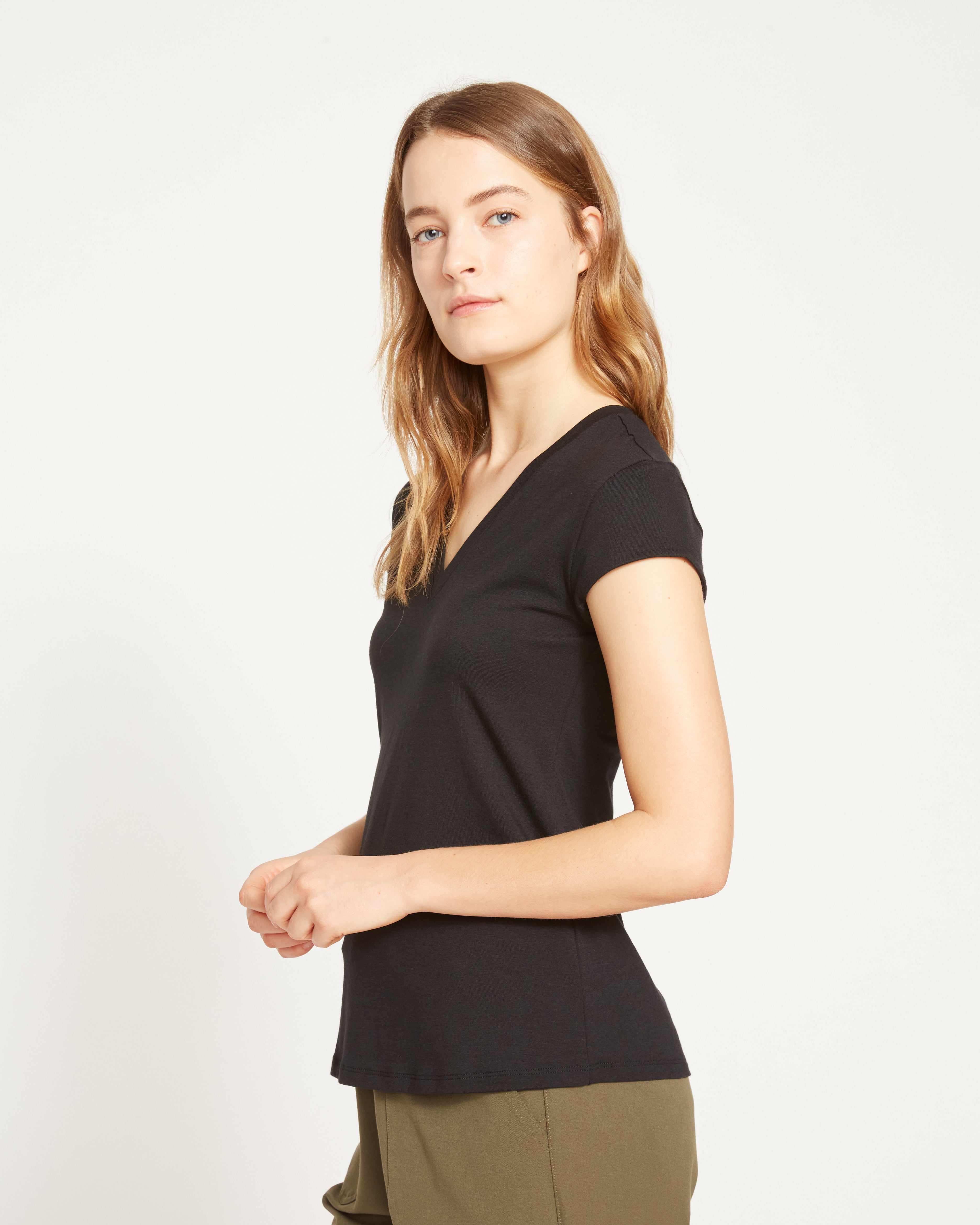 Ashley V Neck Cap Sleeve Tee - Black – Universal Standard