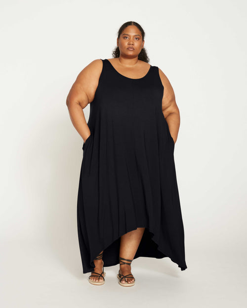 Athena Divine Jersey Dress - Black | Plus Size & Straight Size Women's Fashion | Universal Standard