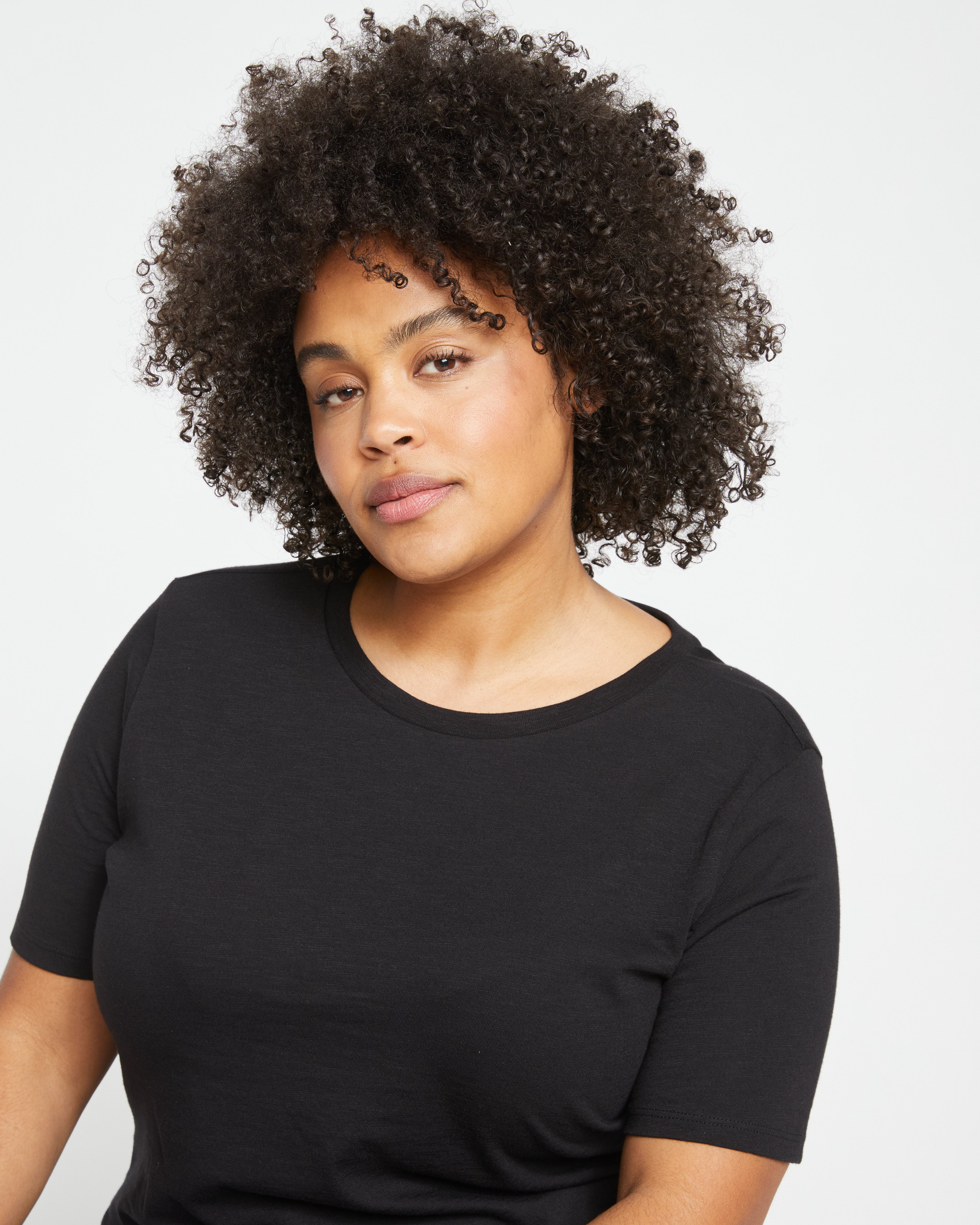 Light-As-Air Tee Rex - Black – Universal Standard