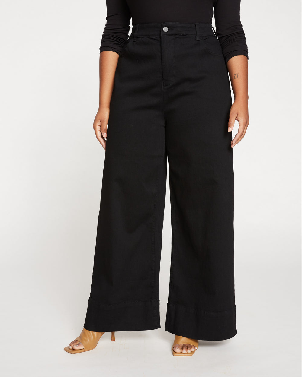 Carrie High Rise Wide Leg Jeans - Black