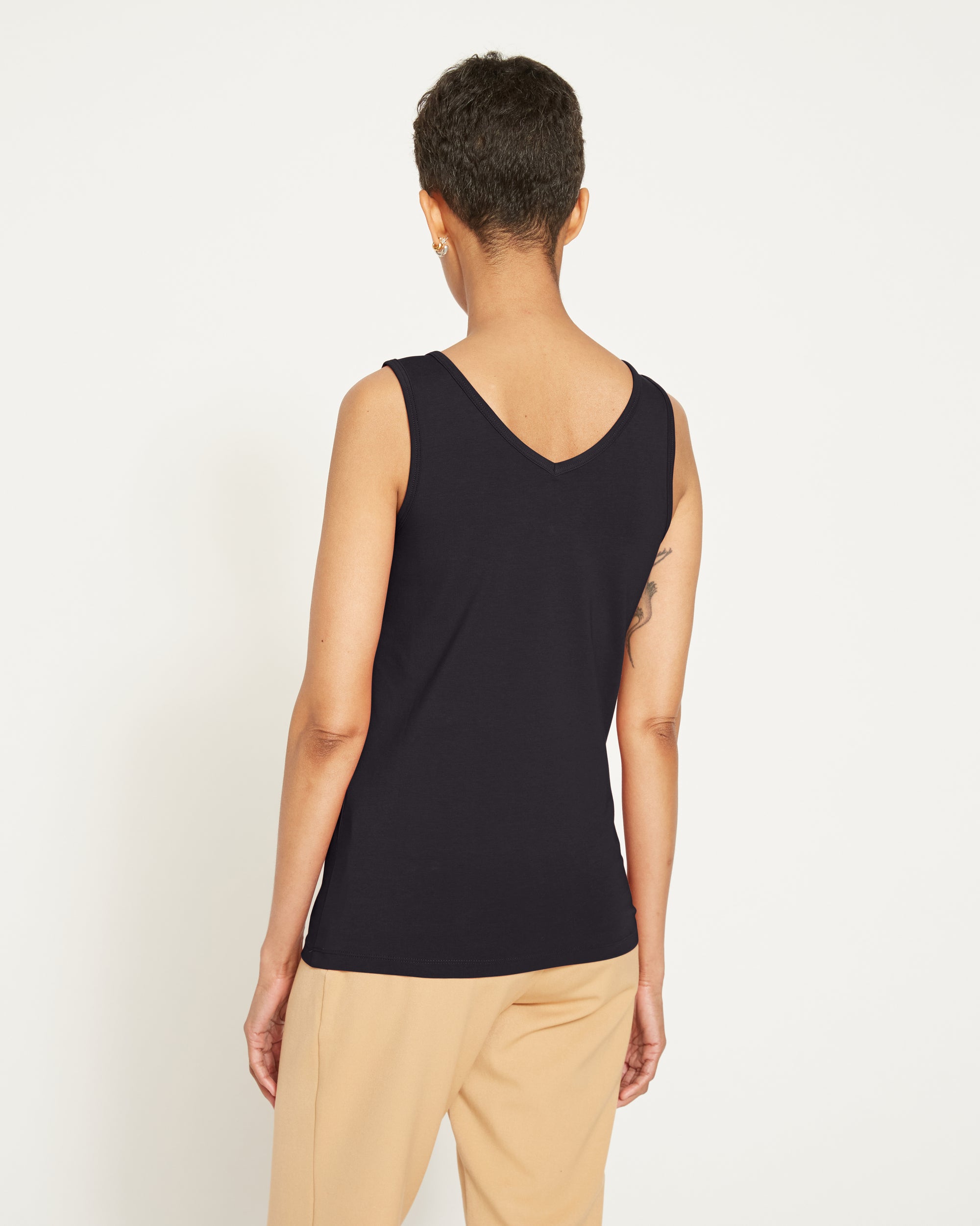 Double V Tank - Black | Plus Size & Straight Size Women's Fashion | Universal Standard