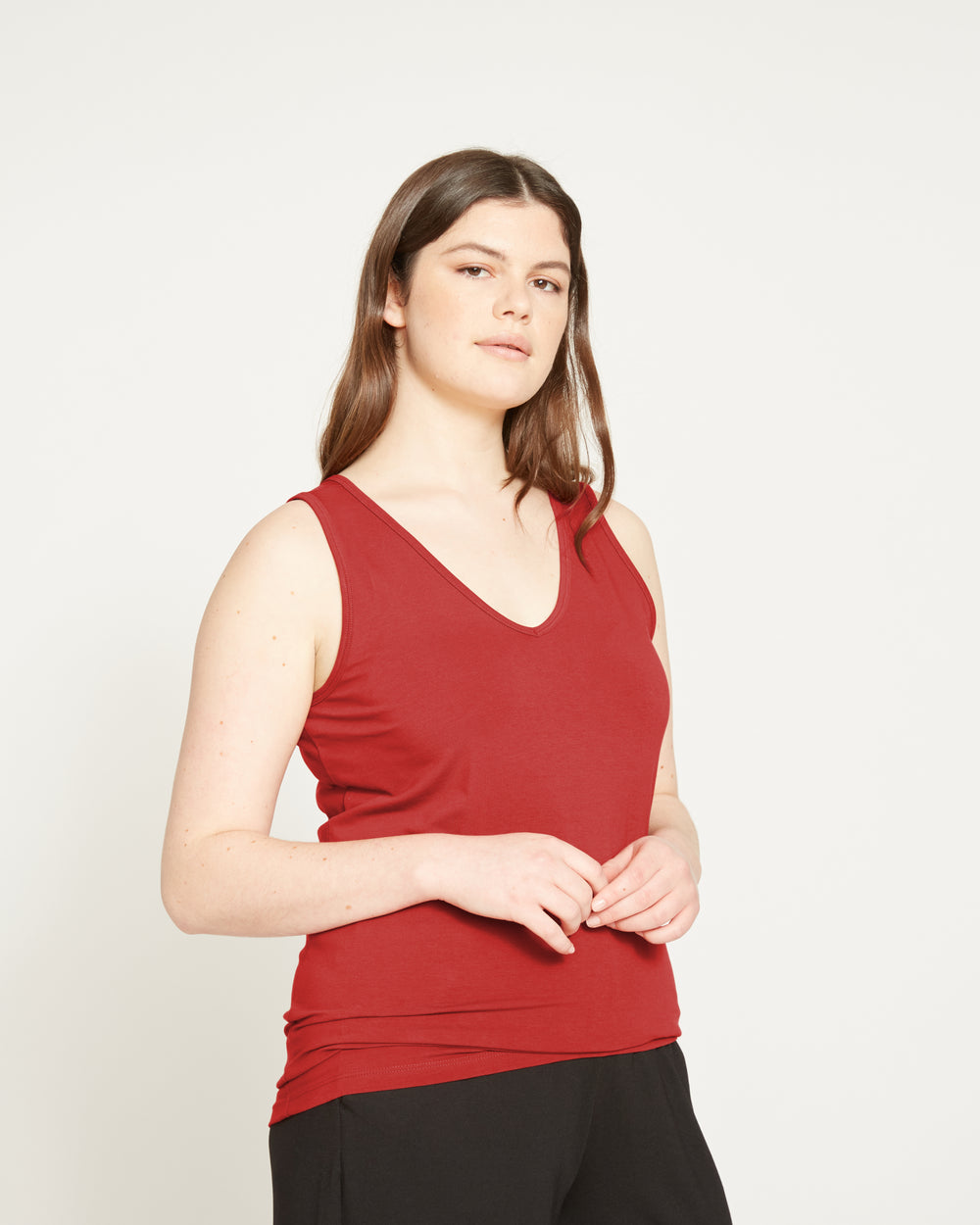 Double V Tank - Red