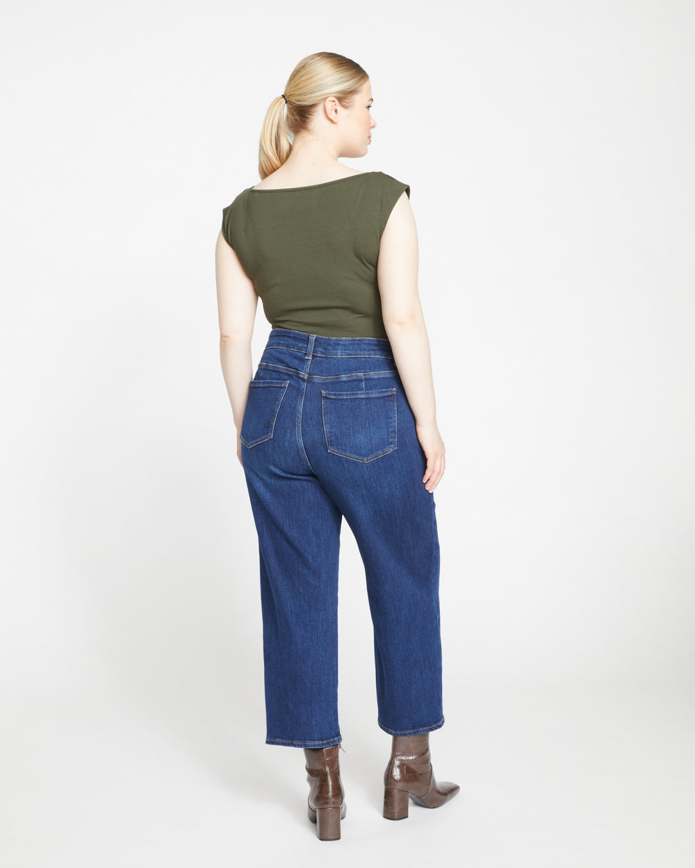 Donna High Rise Curve Straight Leg Jeans 27 Inch - Stonewash Indigo