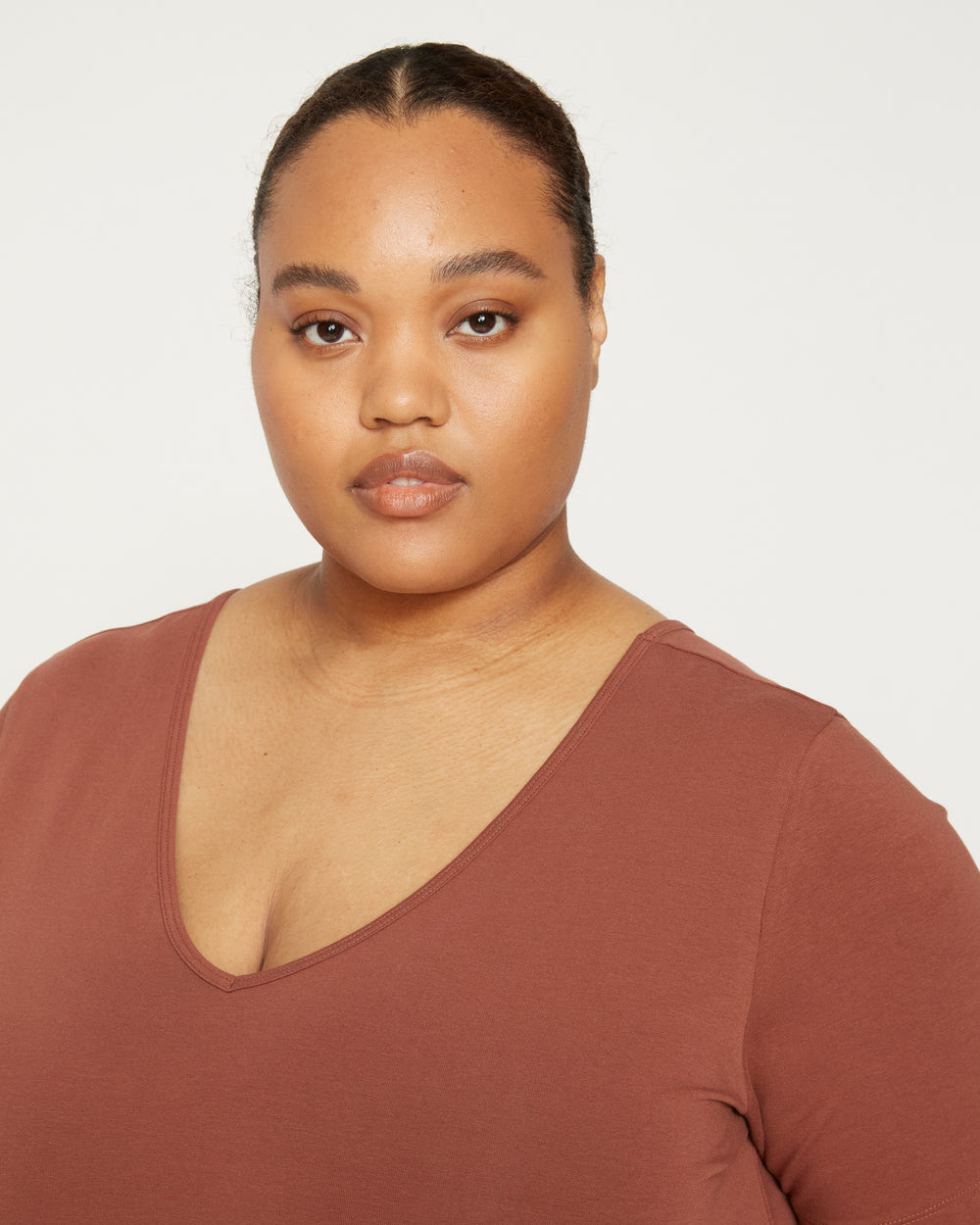 Double V Tee - Cinnamon