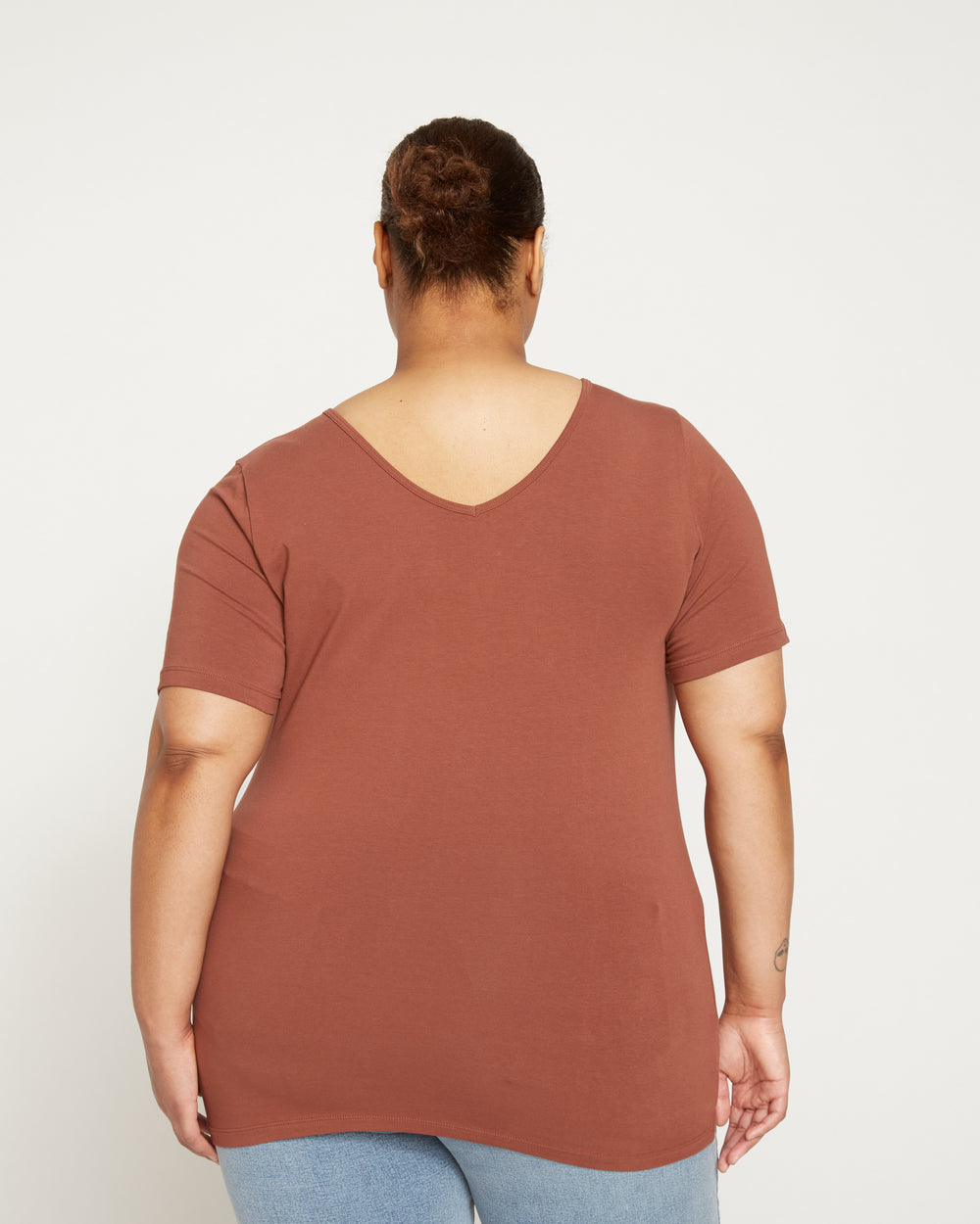 Double V Tee - Cinnamon