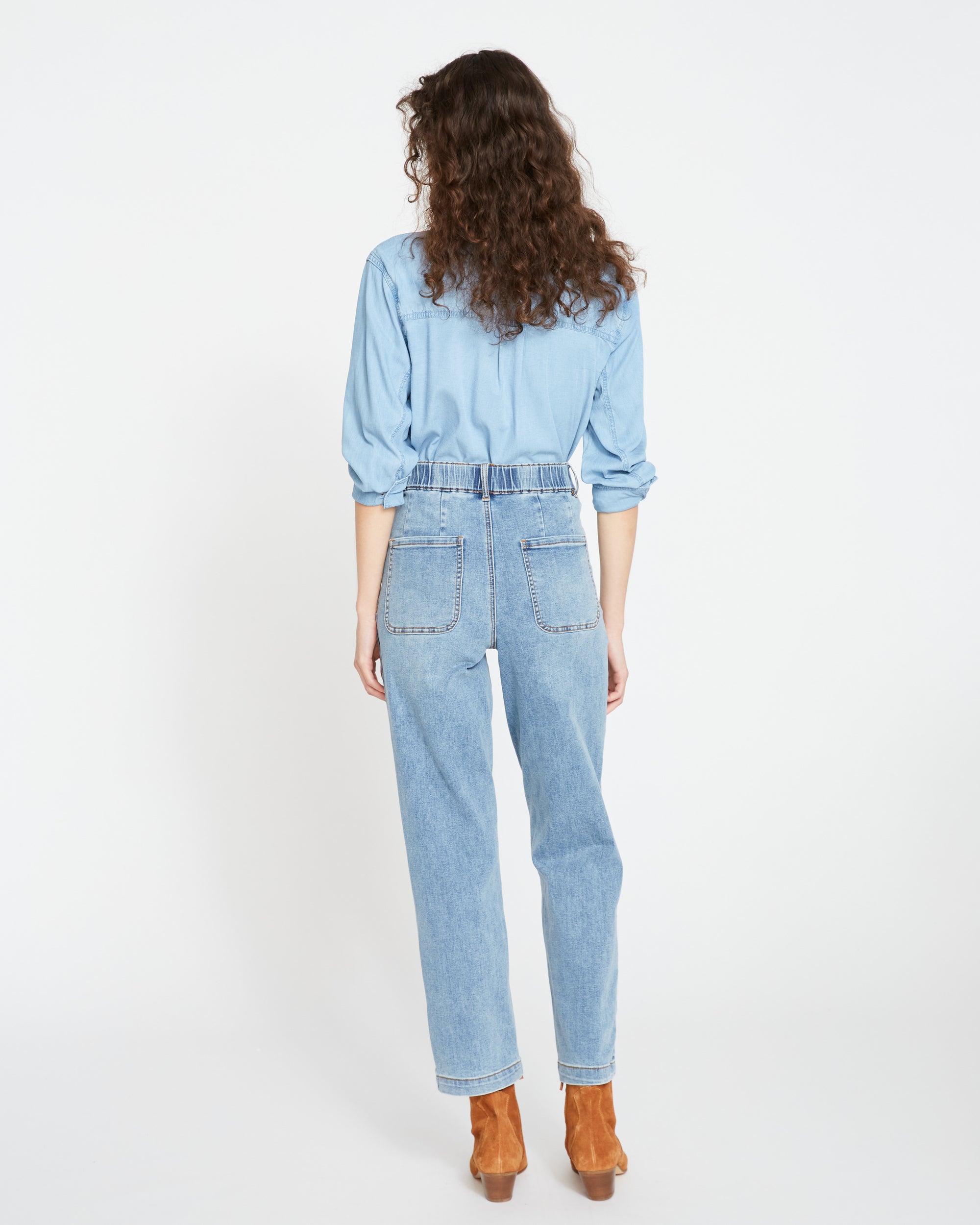 Elastic Waist Weekend Jeans - Distressed Washed Indigo