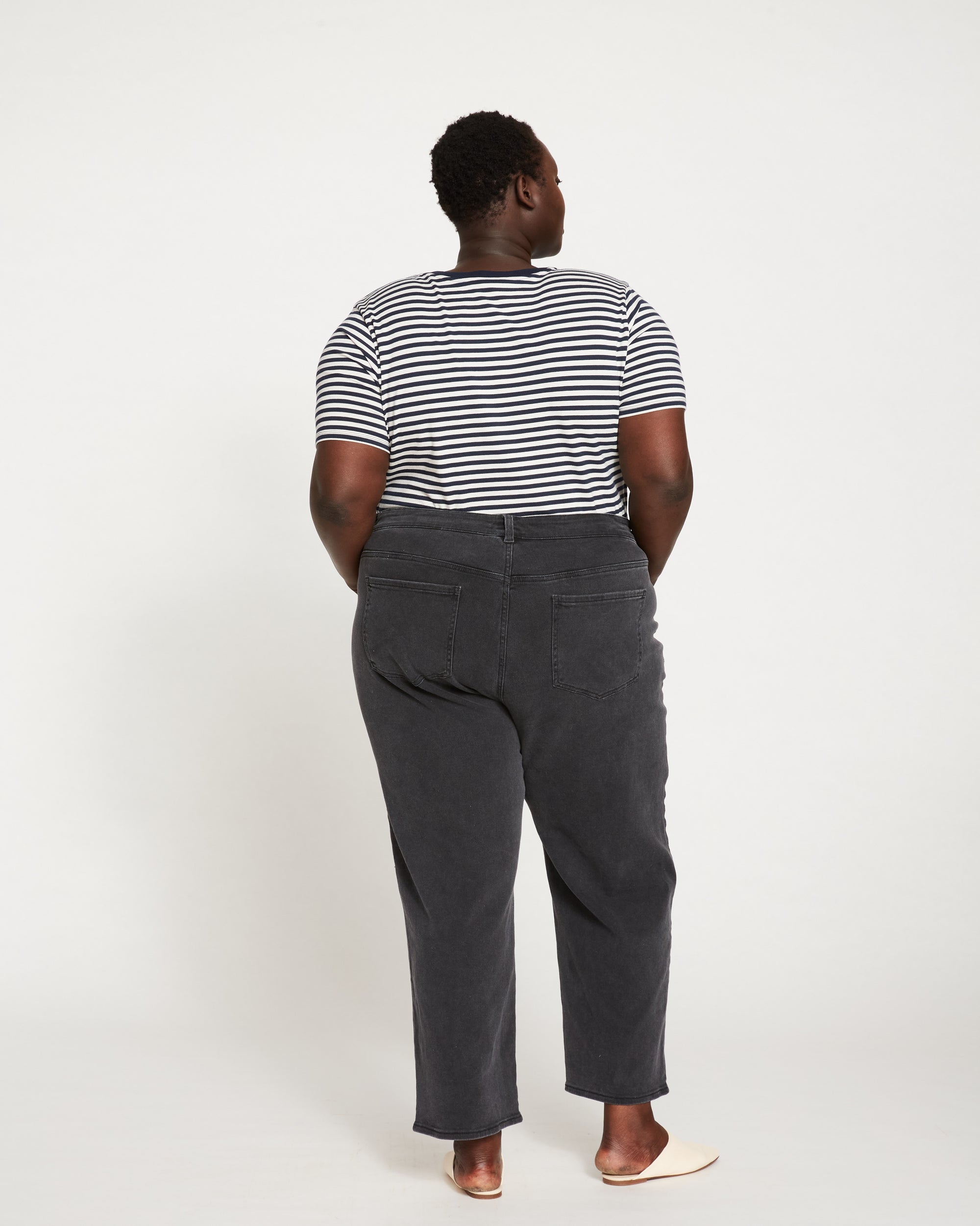 Etta High Rise Straight Leg Jeans 28 Inch - Washed Black