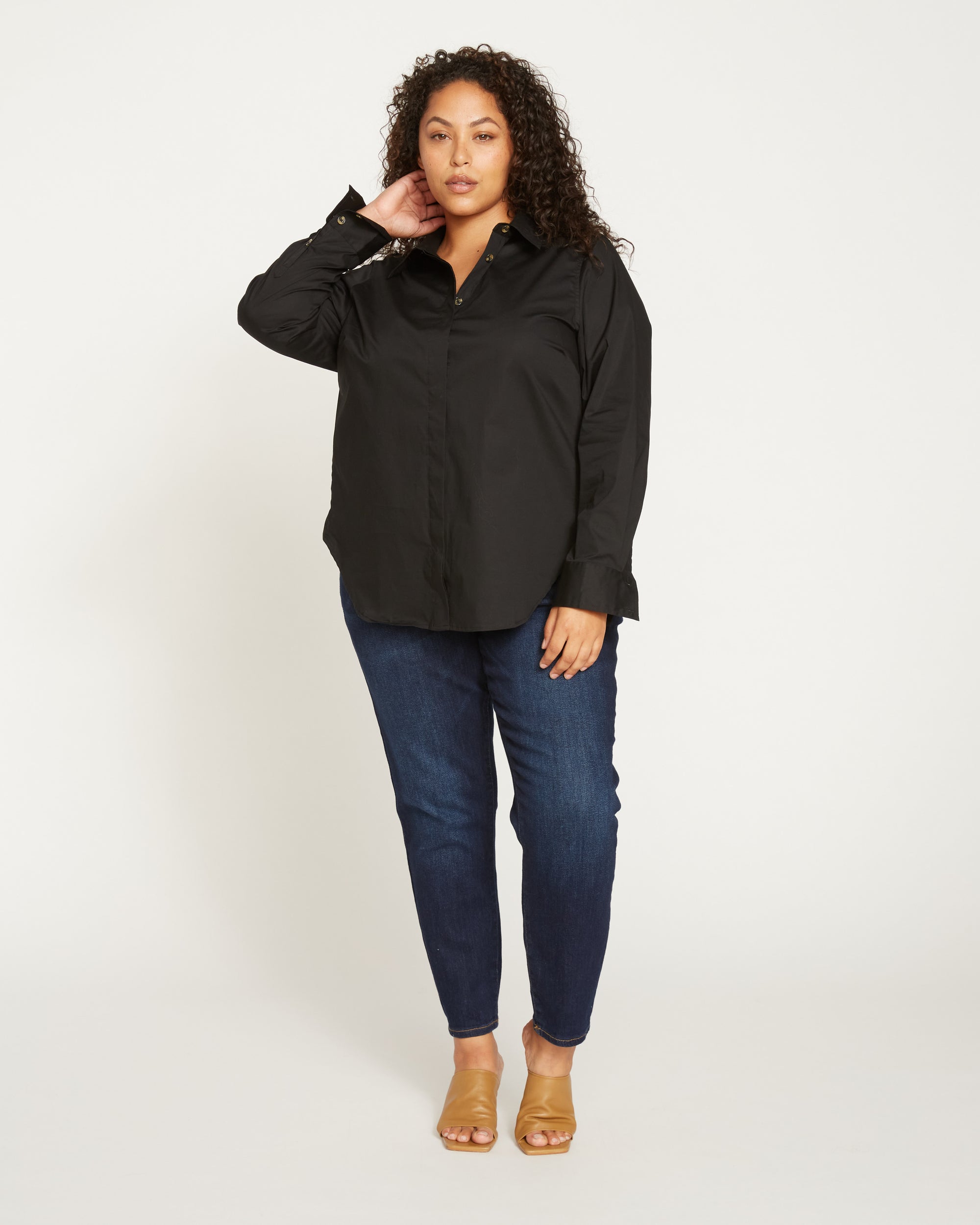 Woman wearing Elbe Stretch Poplin Shirt Classic Fit - Black from Overstock Sale