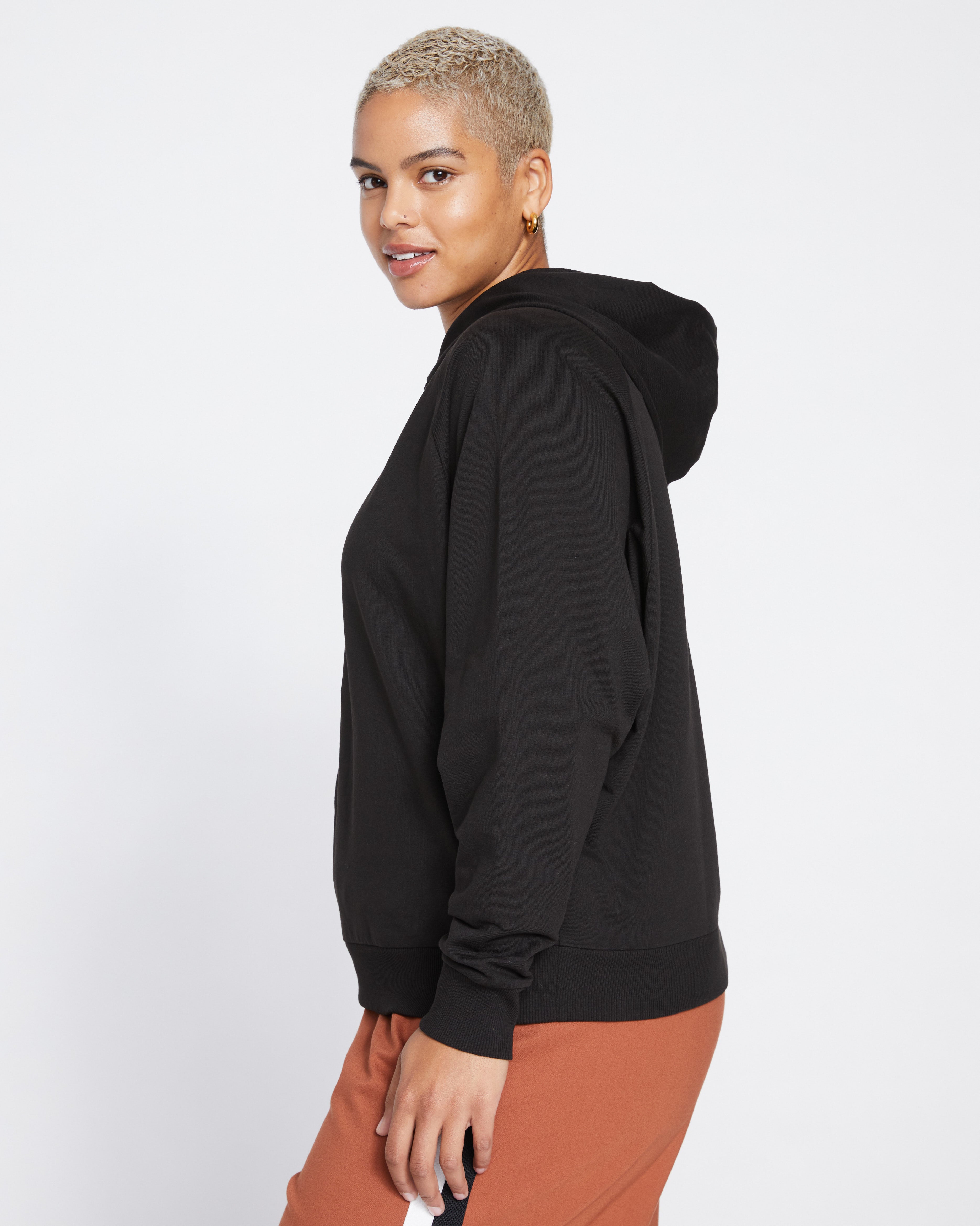French Terry Pullover Hoodie - Black – Universal Standard