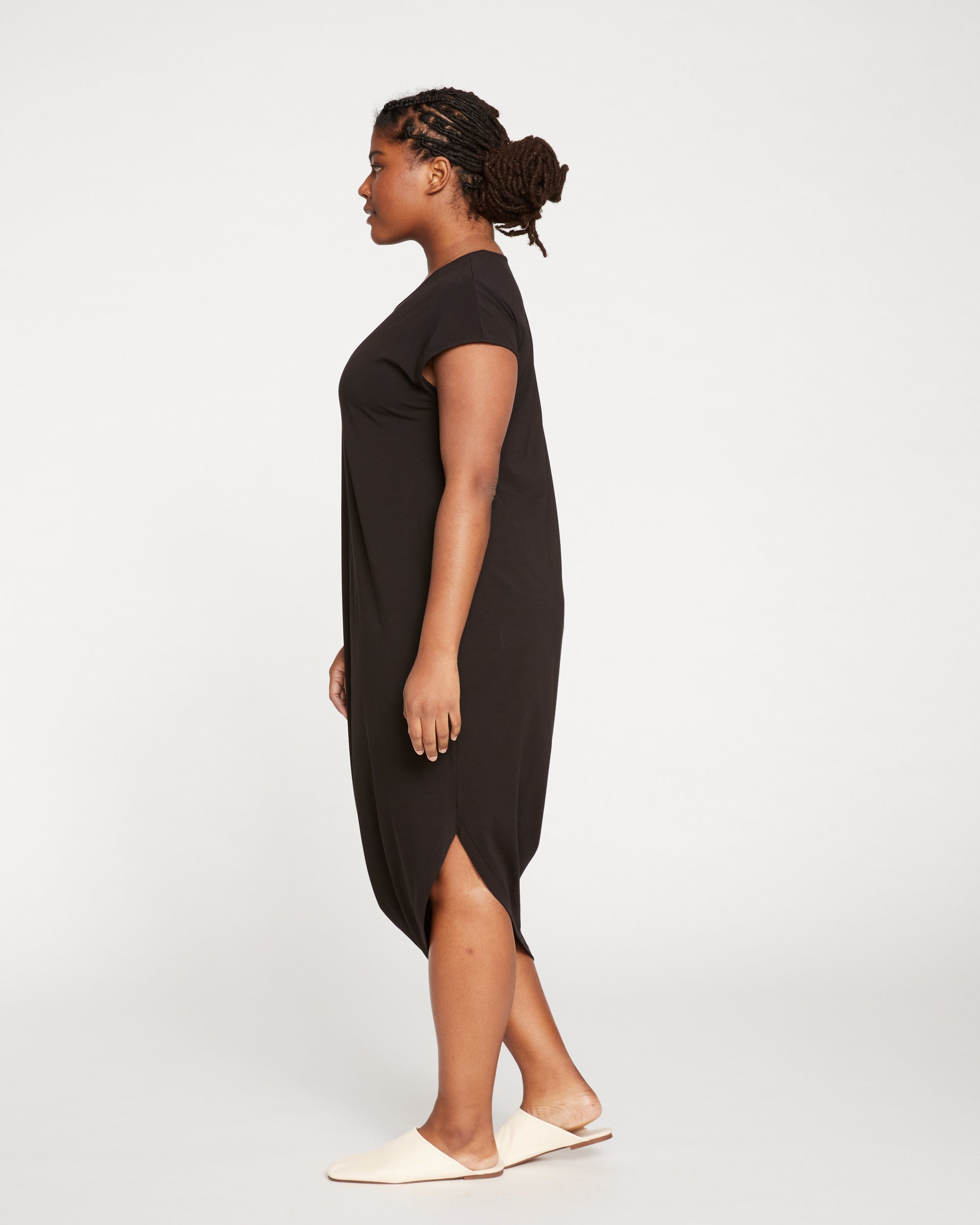 Iconic Geneva Dress - Black - Size 4XS - by Universal Standard Iconic Geneva Dress - Black - Size 4XS - by Universal Standard