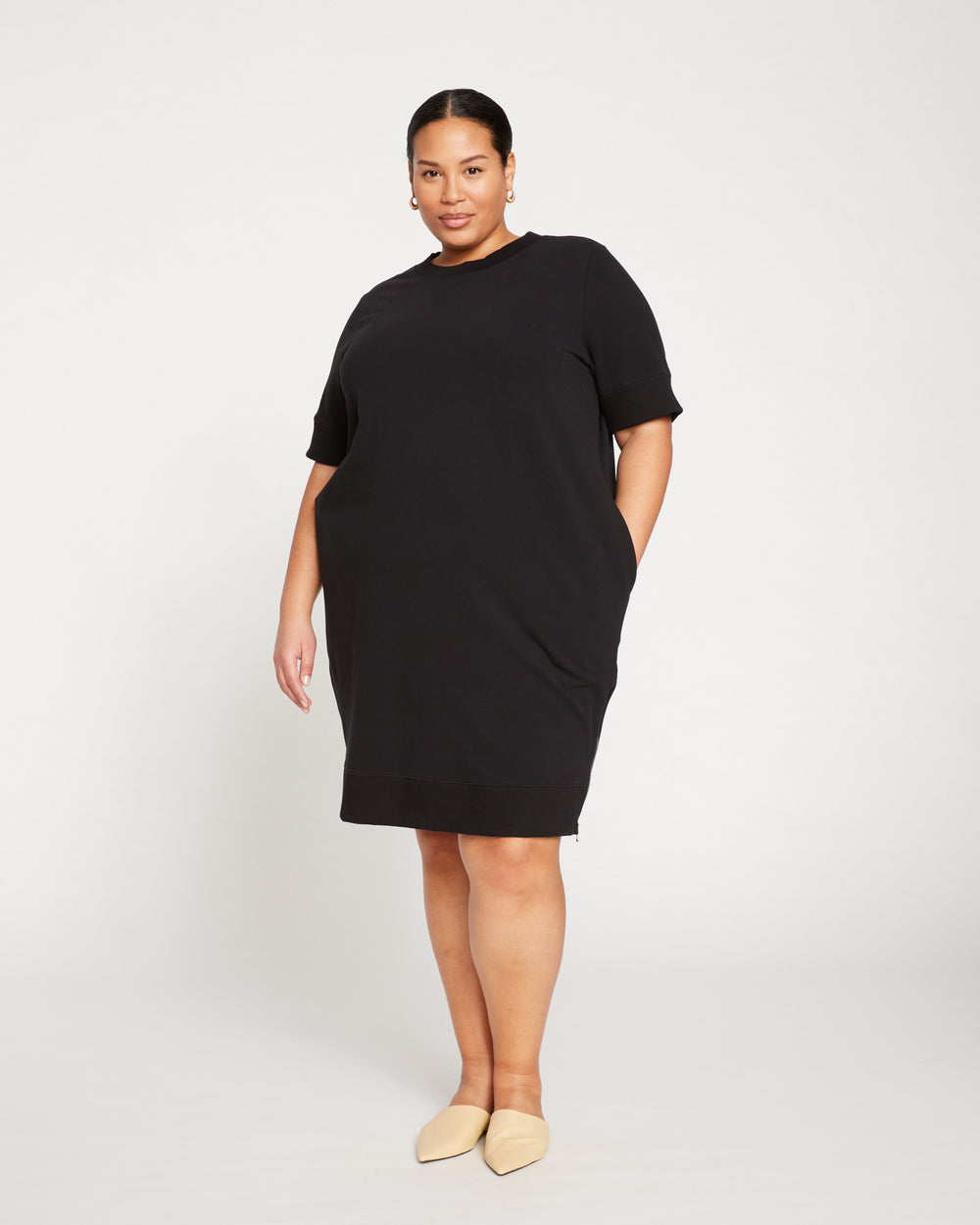 Grace Short Sleeve Sweatshirt Dress - Black