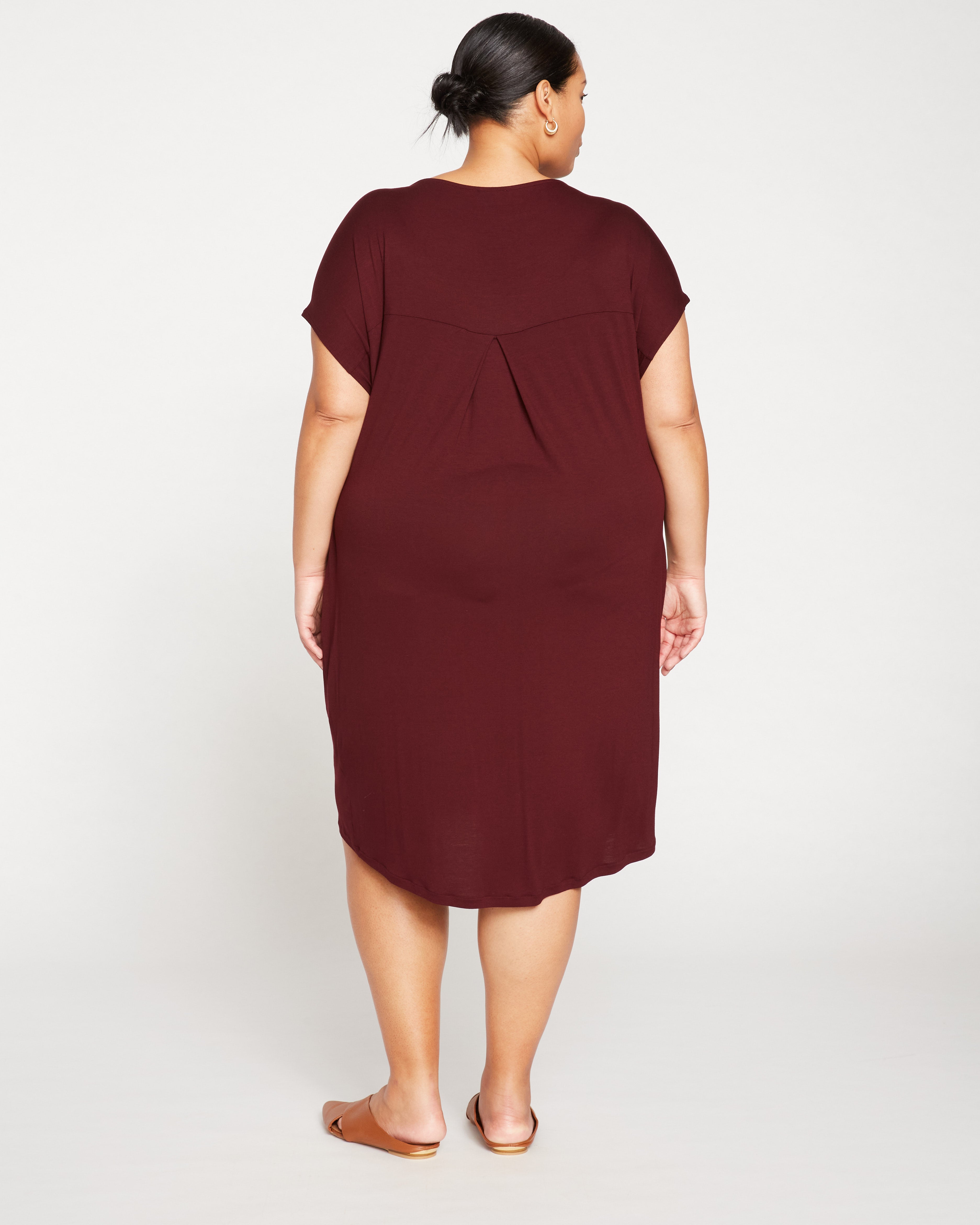 Helen Liquid Jersey Shift Dress - Black Cherry – Universal Standard