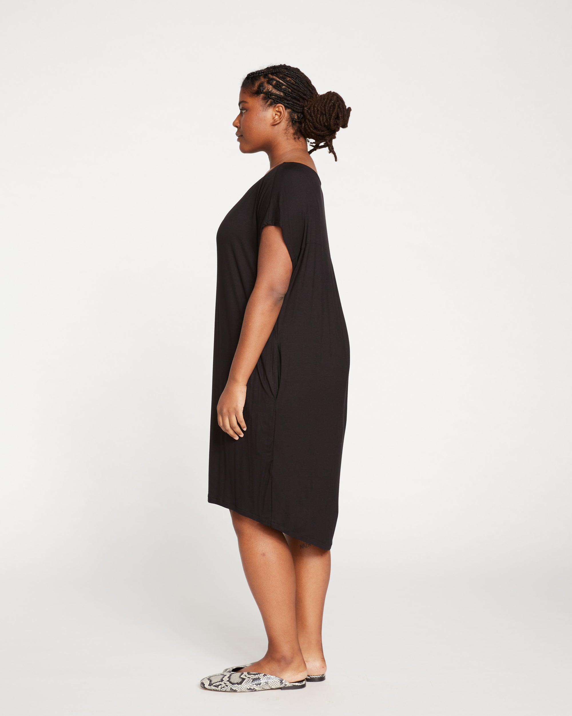 Universal Standard Women's Liquid Jersey Shift Dress - Black Universal Standard Women's Liquid Jersey Shift Dress - Black