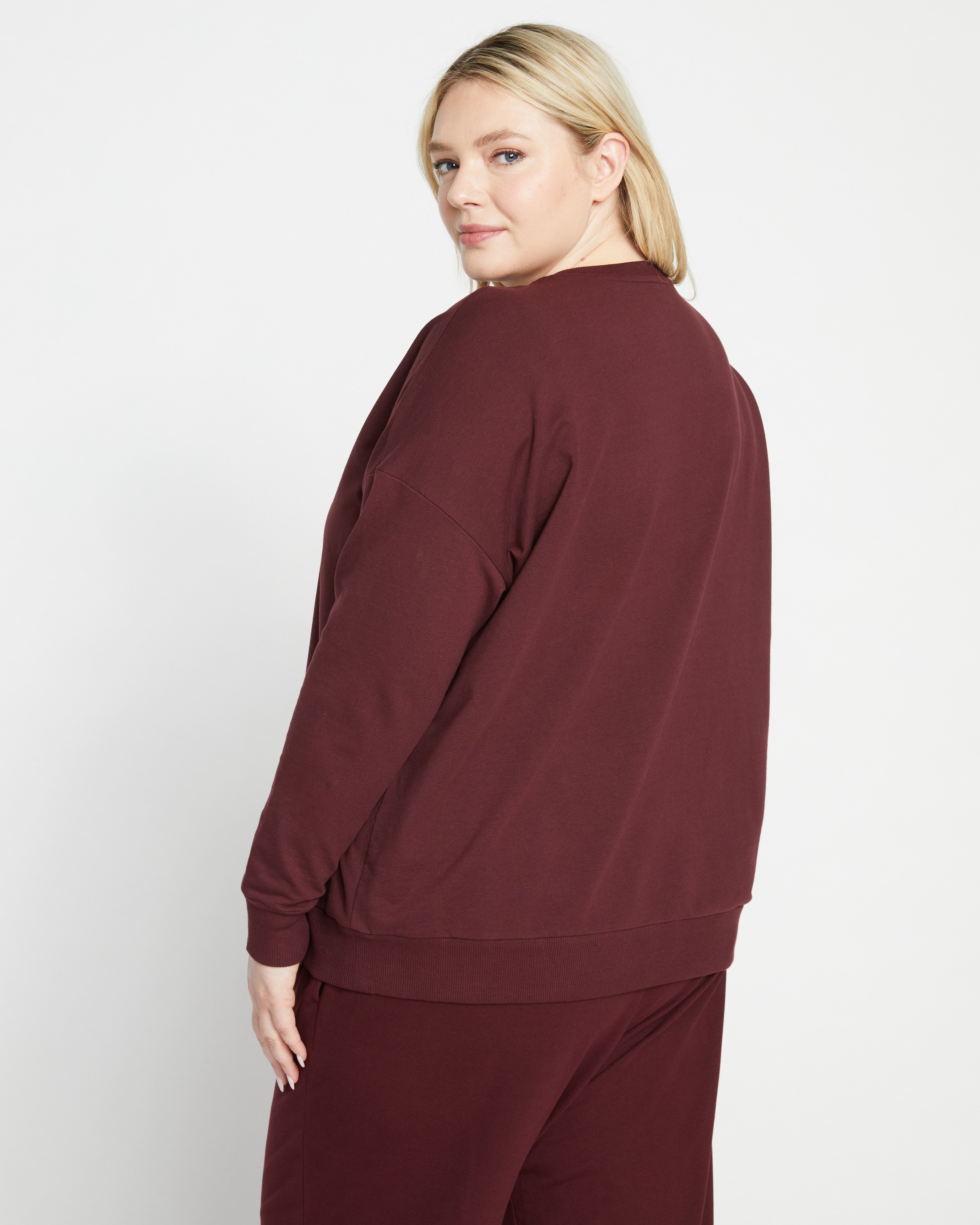 Lauren Classic Sweatshirt - Black Cherry – Universal Standard