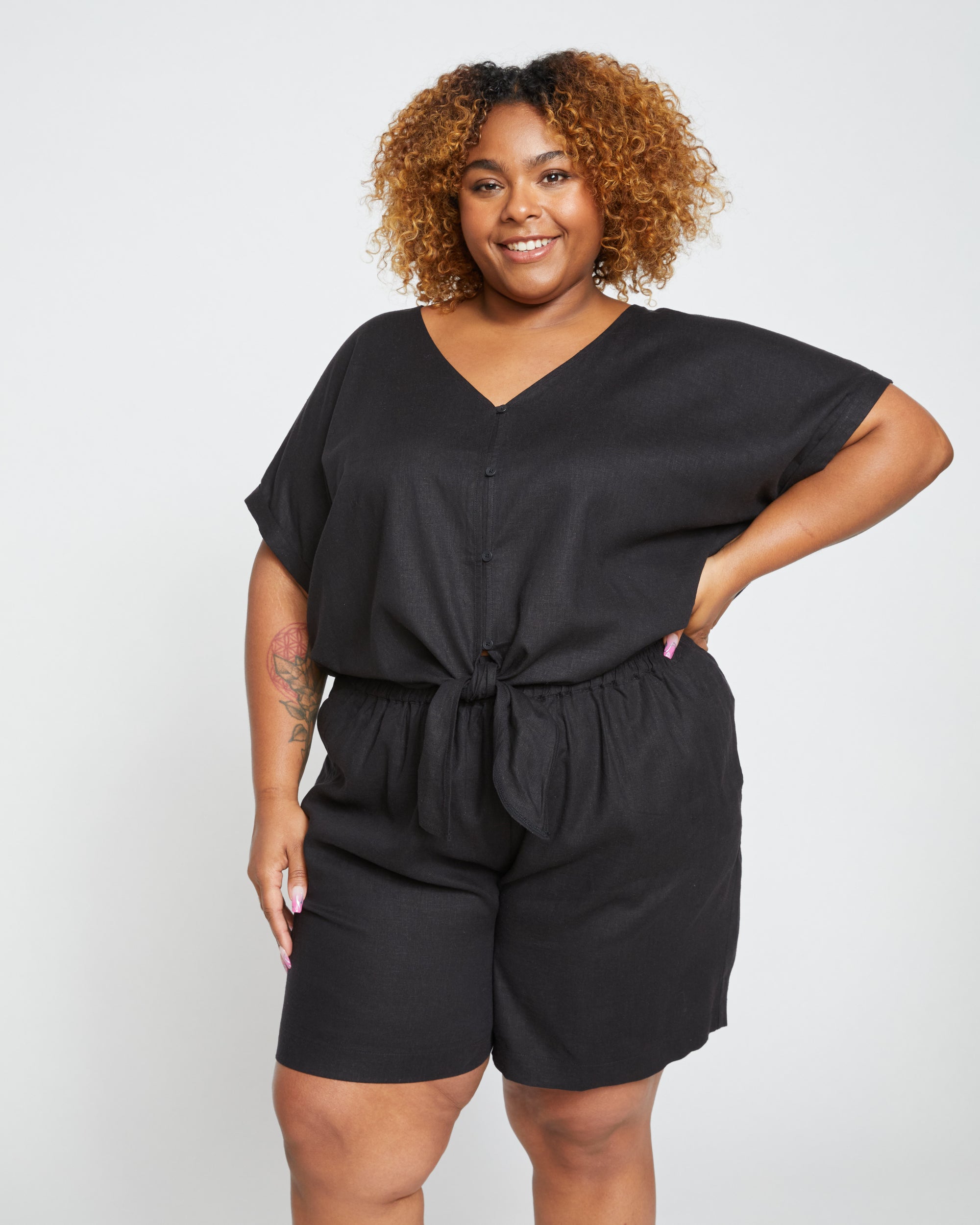 Tropez Tied Linen Crop Top - Black