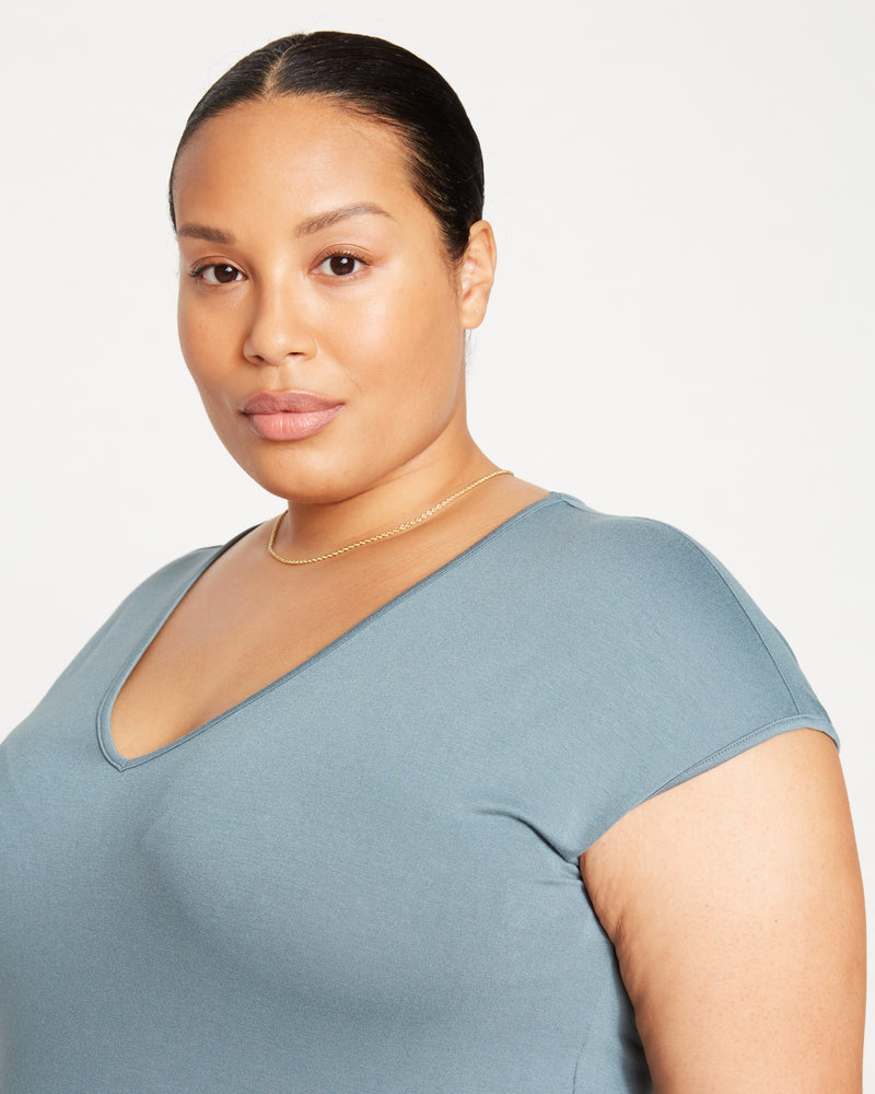 Liquid Jersey V-Neck Genevette Top - Storm