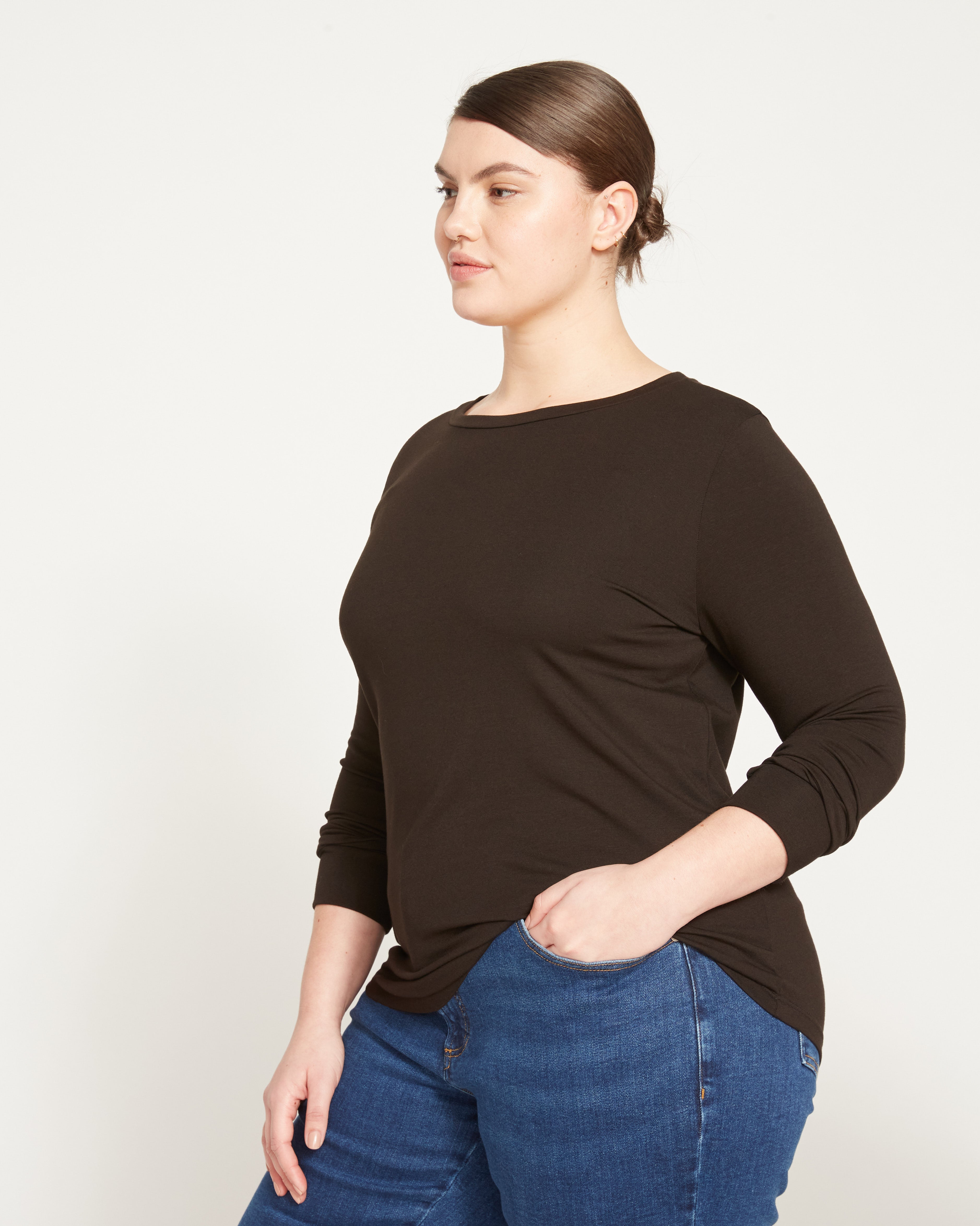 Long Sleeve Tee Rex - Black – Universal Standard