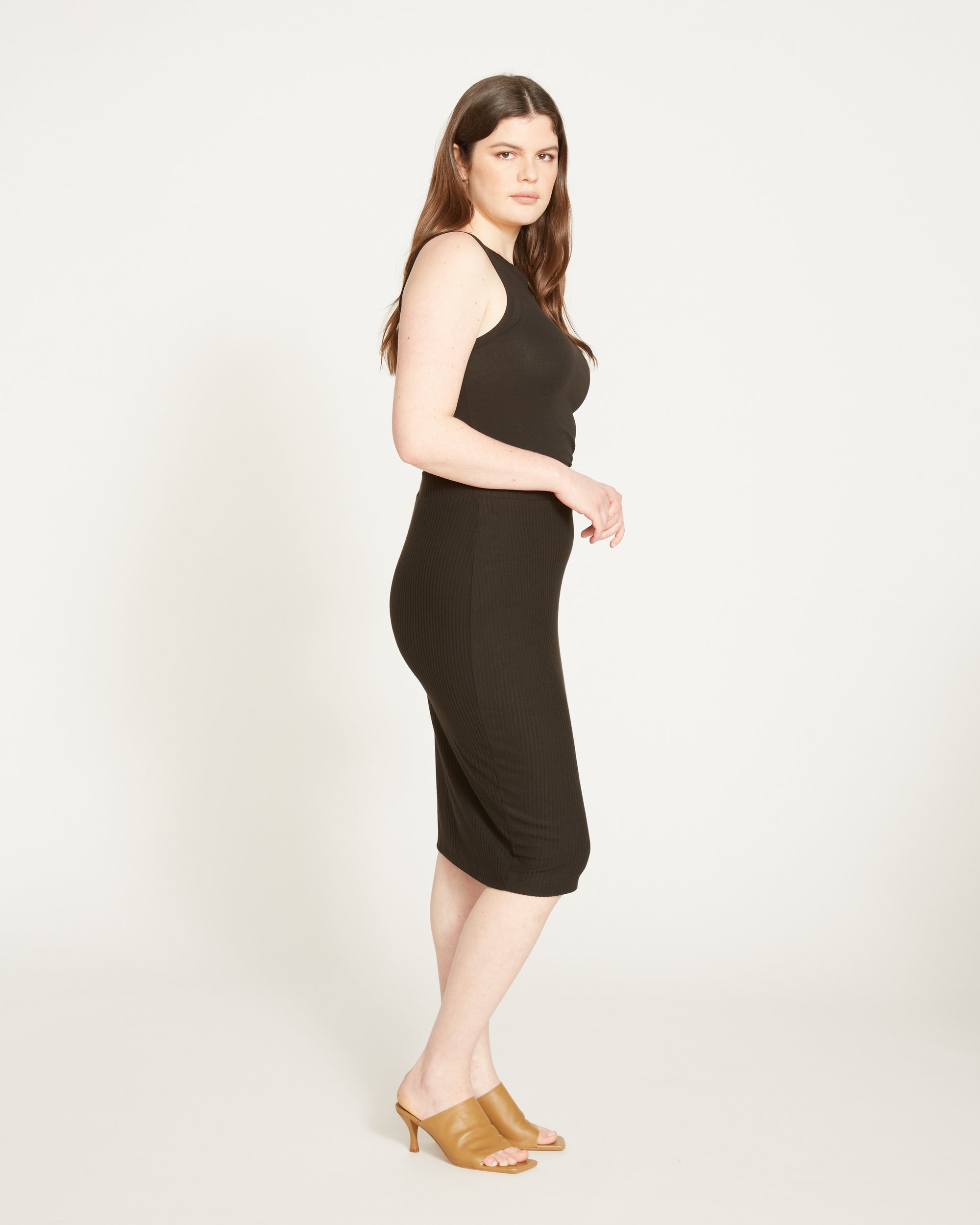 Le Bon Ribbed Skirt - Black | Plus Size & Straight Size Women's Fashion | Universal Standard