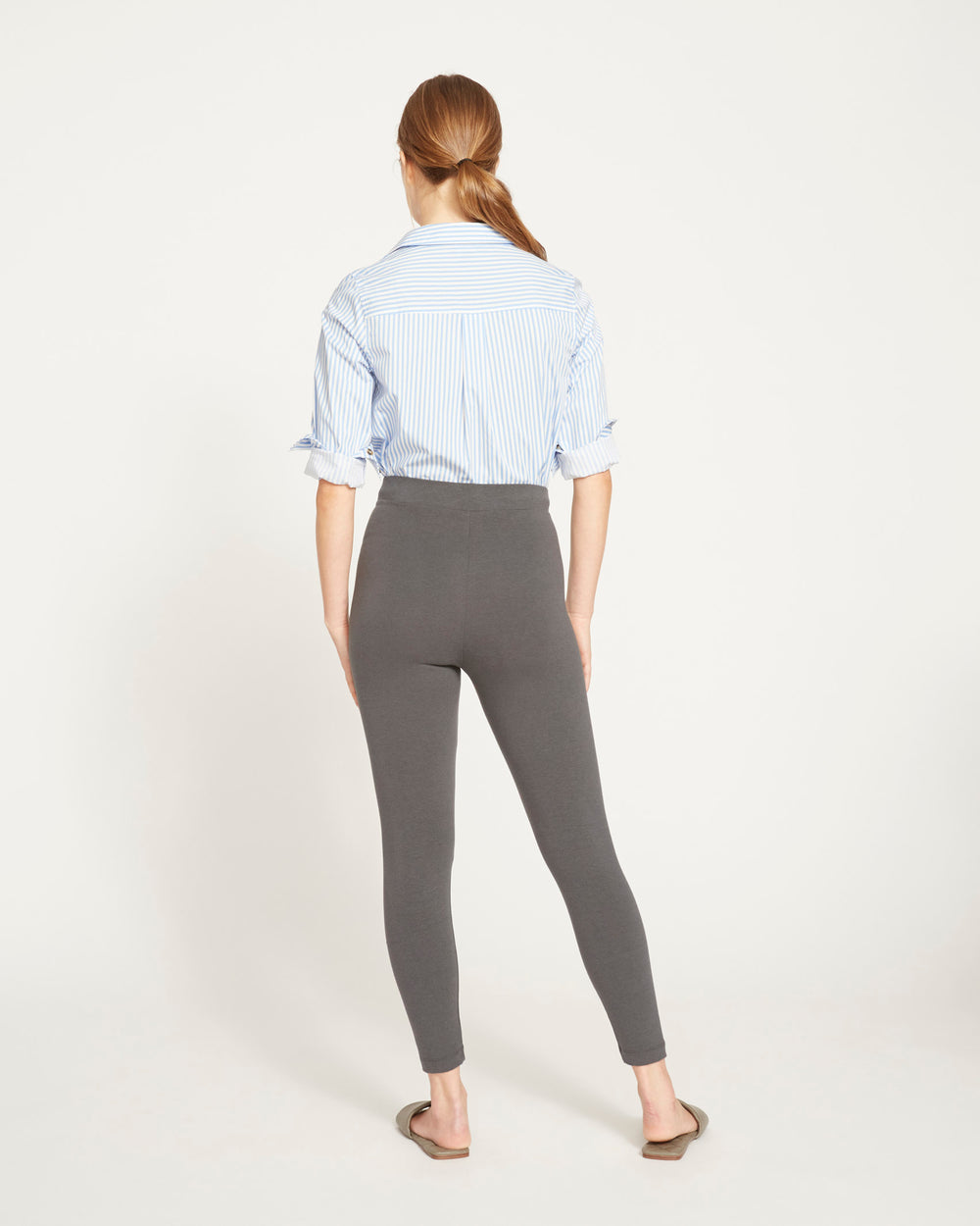Roya Cropped Leggings 23 Inch - Black Sand