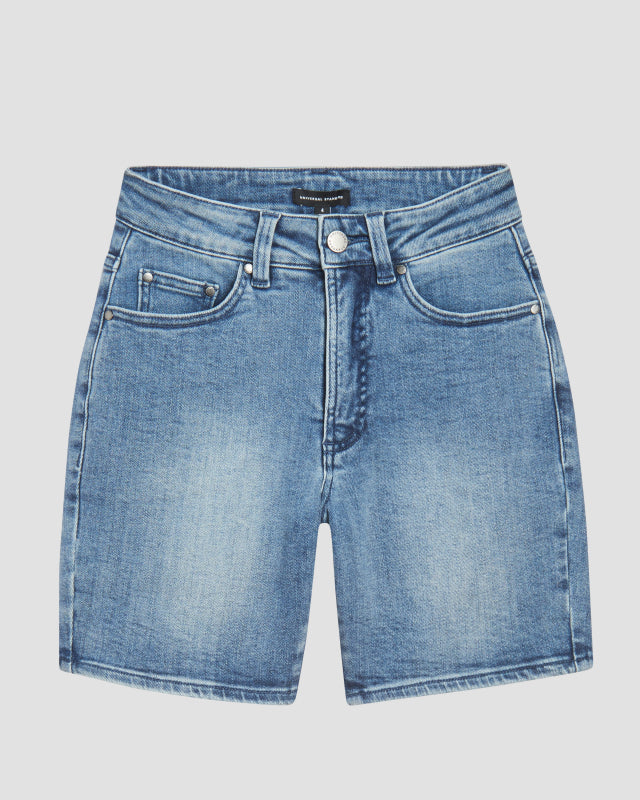 Joni High Rise Curve Slim Leg Shorts - Distressed Light Blue