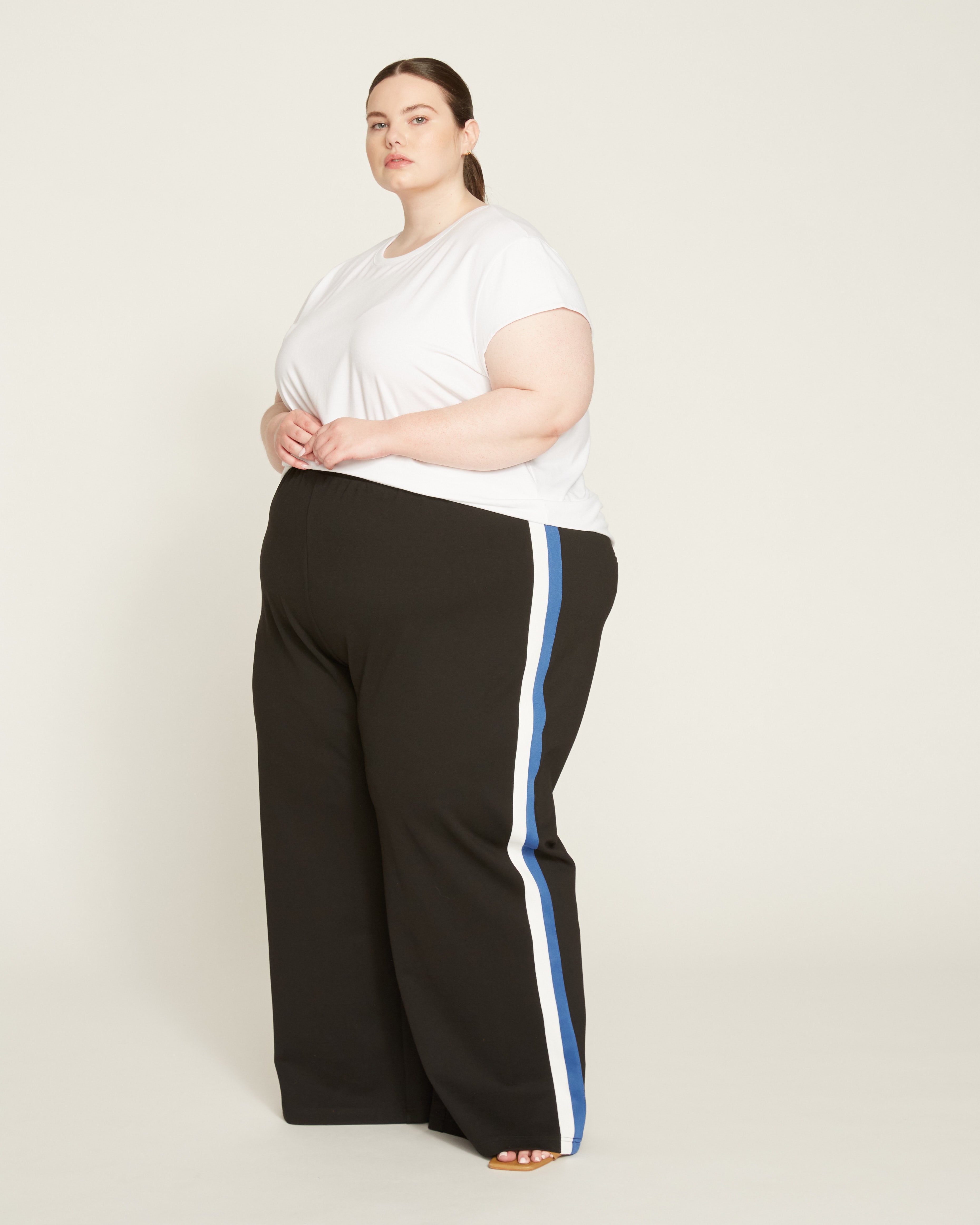 【ANGLAN】Stripe Two Tuck Wide Pants 앵글런 | 24AW 1st BOTTOM LINE UP available in online. Pants