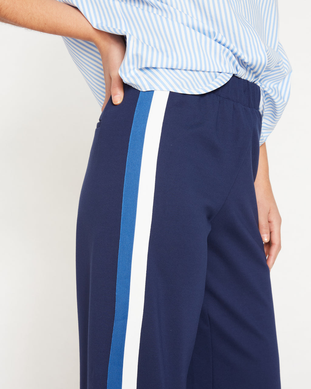 Stephanie Wide Leg Stripe Ponte Pants 30 Inch - / Navy with Blue/White Stripe- Size3XS - by Universal Standard Stephanie Wide Leg Stripe Ponte Pants 30 Inch - / Navy with Blue/White Stripe- Size3XS - by Universal Standard