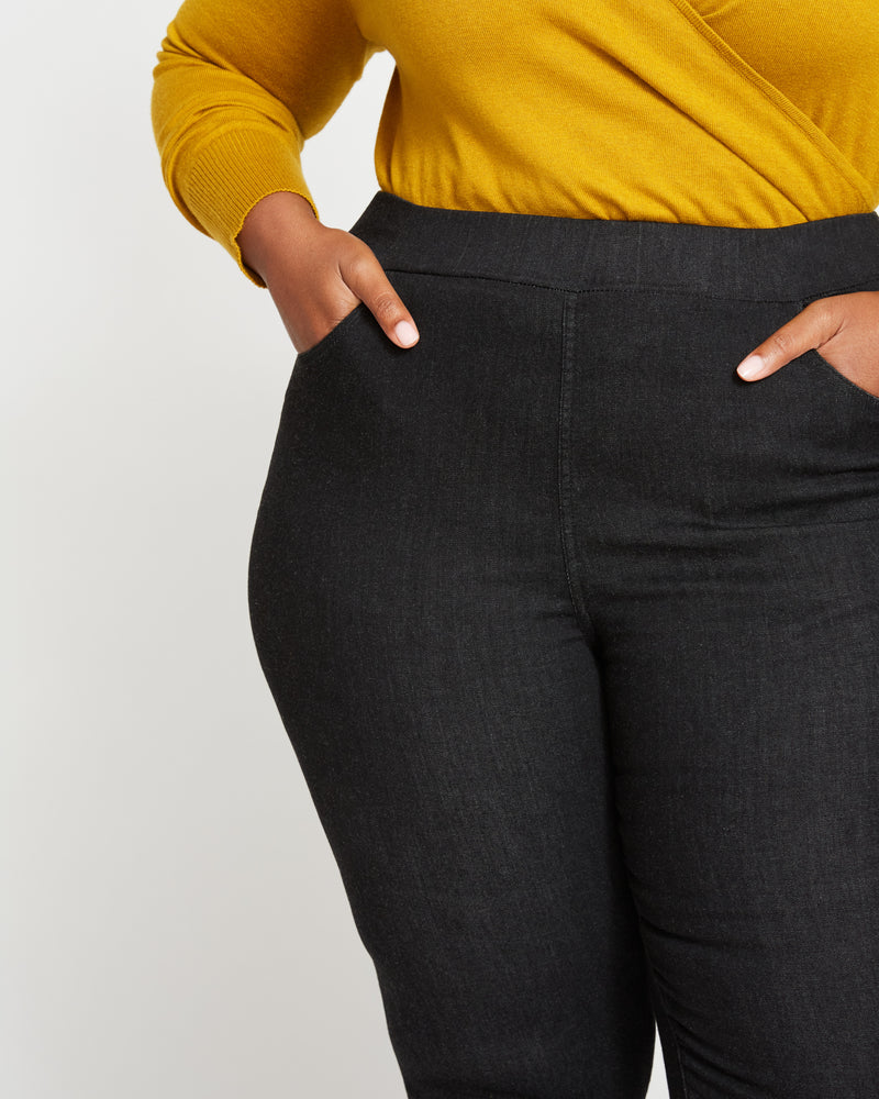 ComfortDenim Stovepipe Jeans 32 Inch - Black
