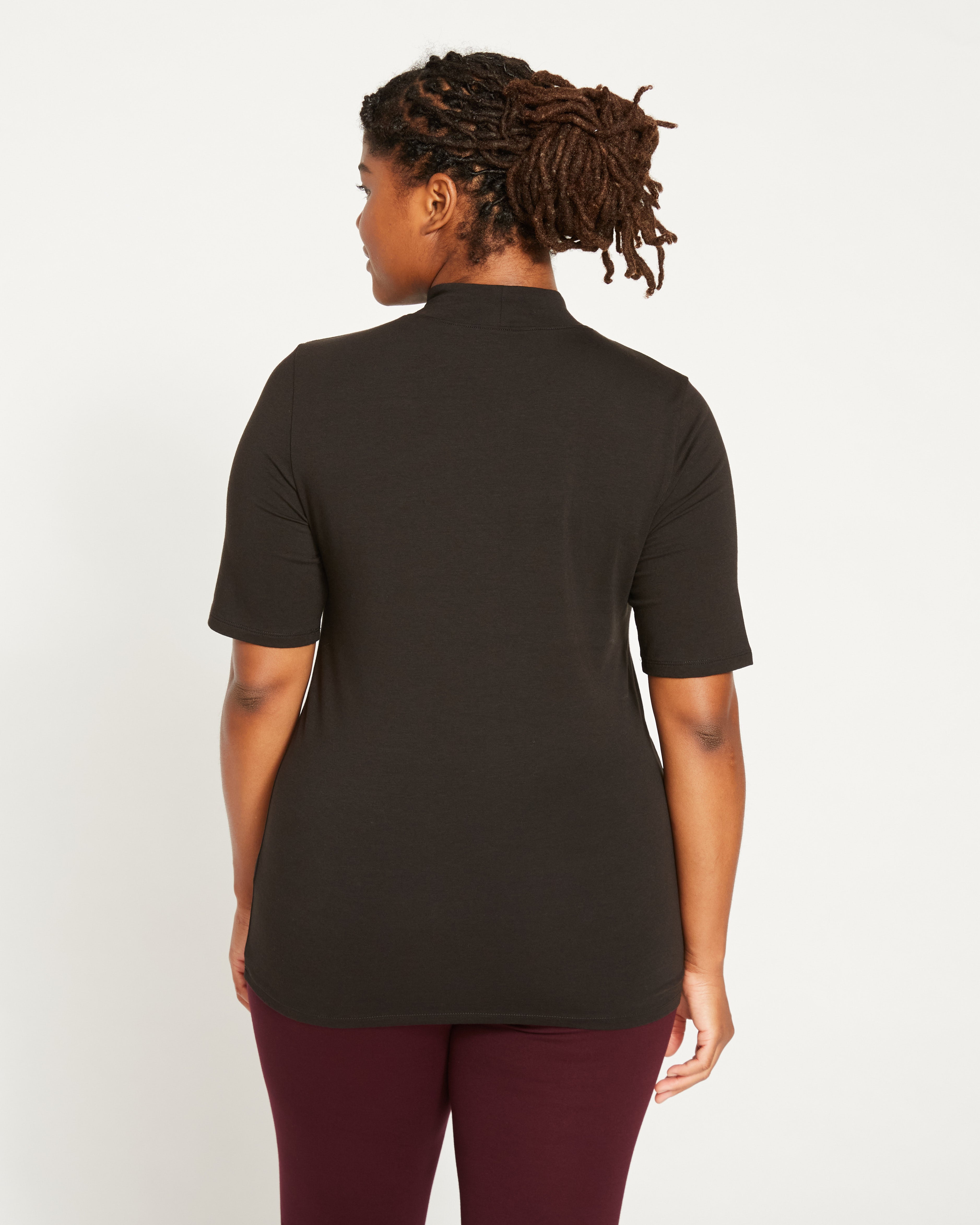 Modern Mock Neck Tee - Black – Universal Standard