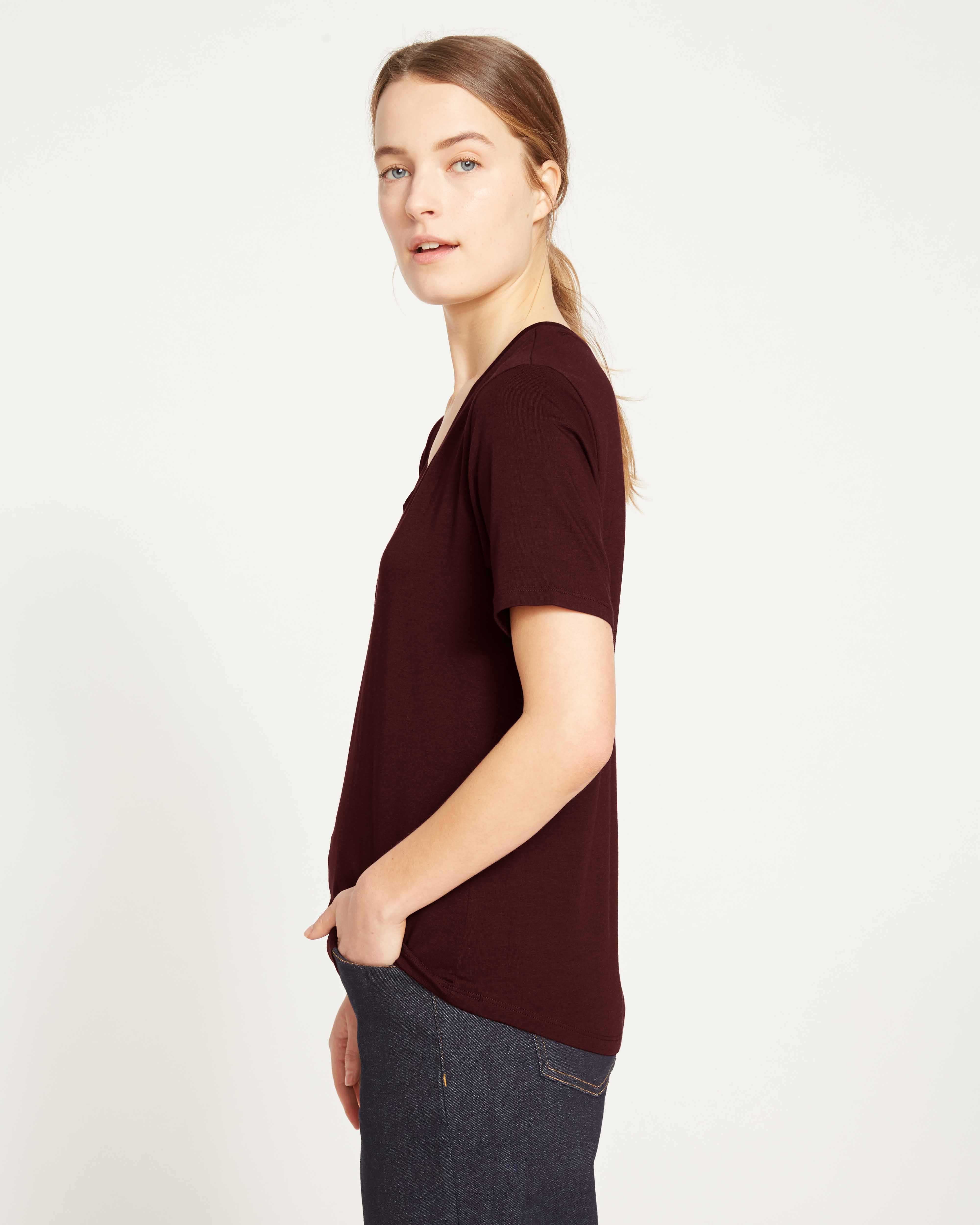 V Rex - Black Cherry – Universal Standard
