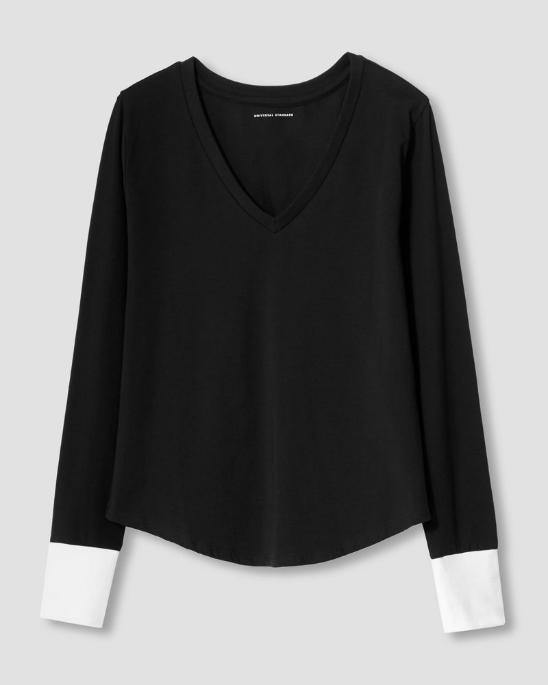Petite Rhine V Neck Color Block Cuff Top - Black/White