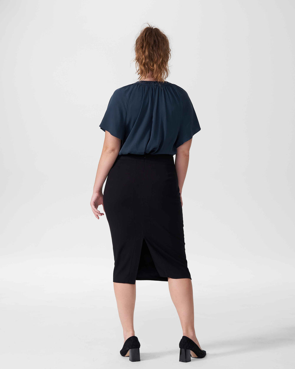 Alex Short Sleeve Shirred Top - Navy