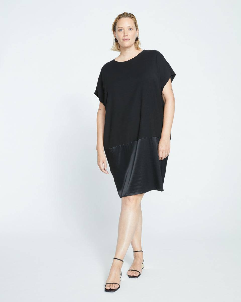 Avenir Double Luxe Dress - Black Zoom image 0